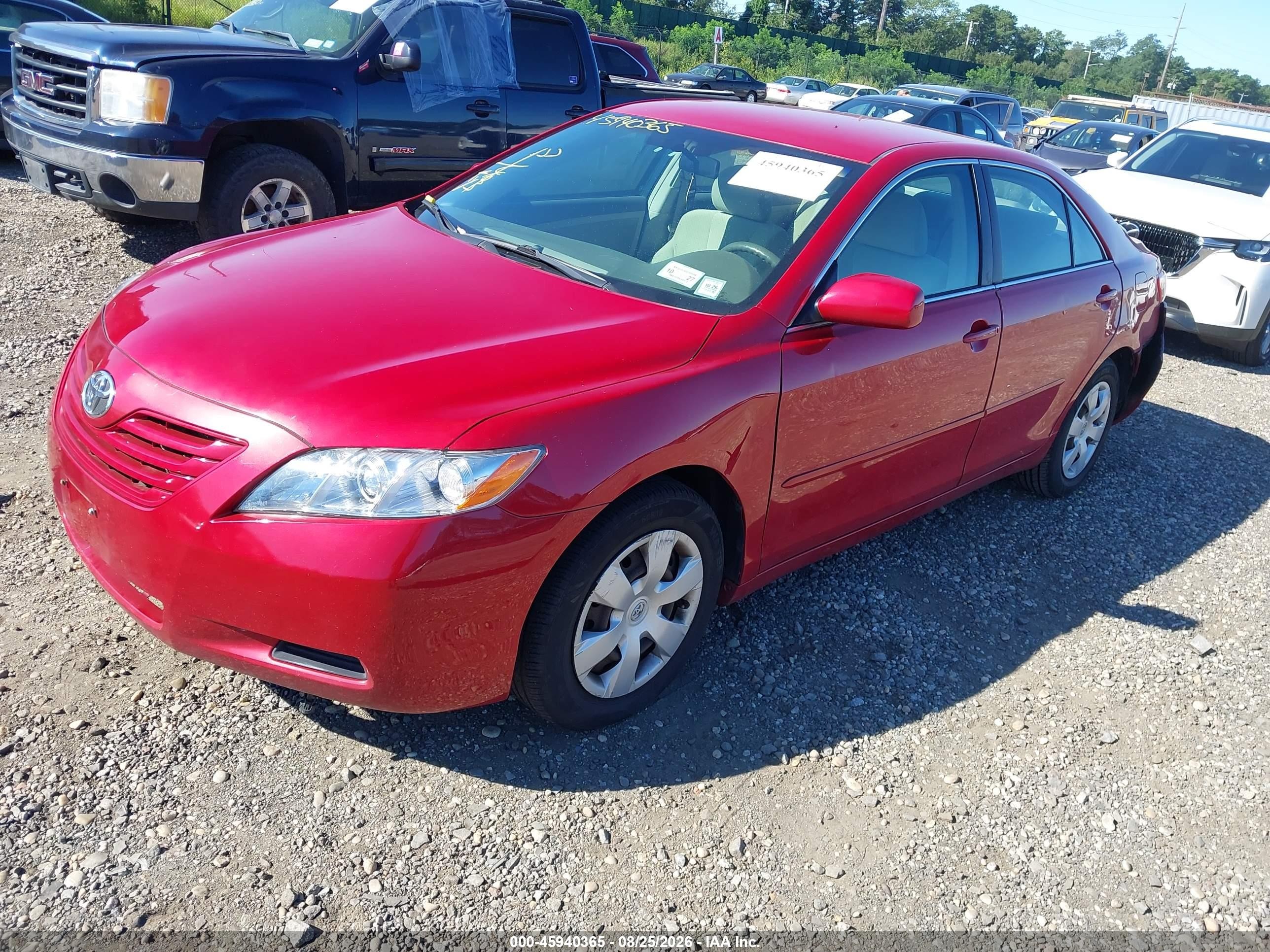 2007 Toyota Camry Le Red vin: 4T1BE46K17U049006