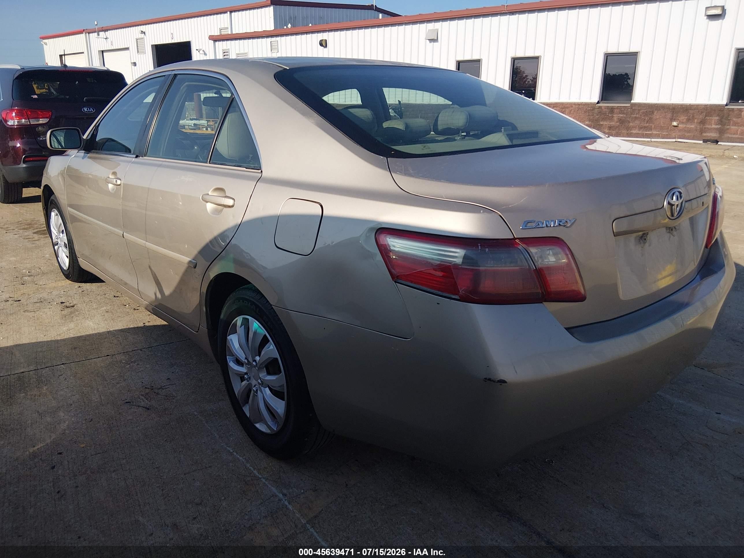 2007 Toyota Camry Le Champagne vin: 4T1BE46K17U068428