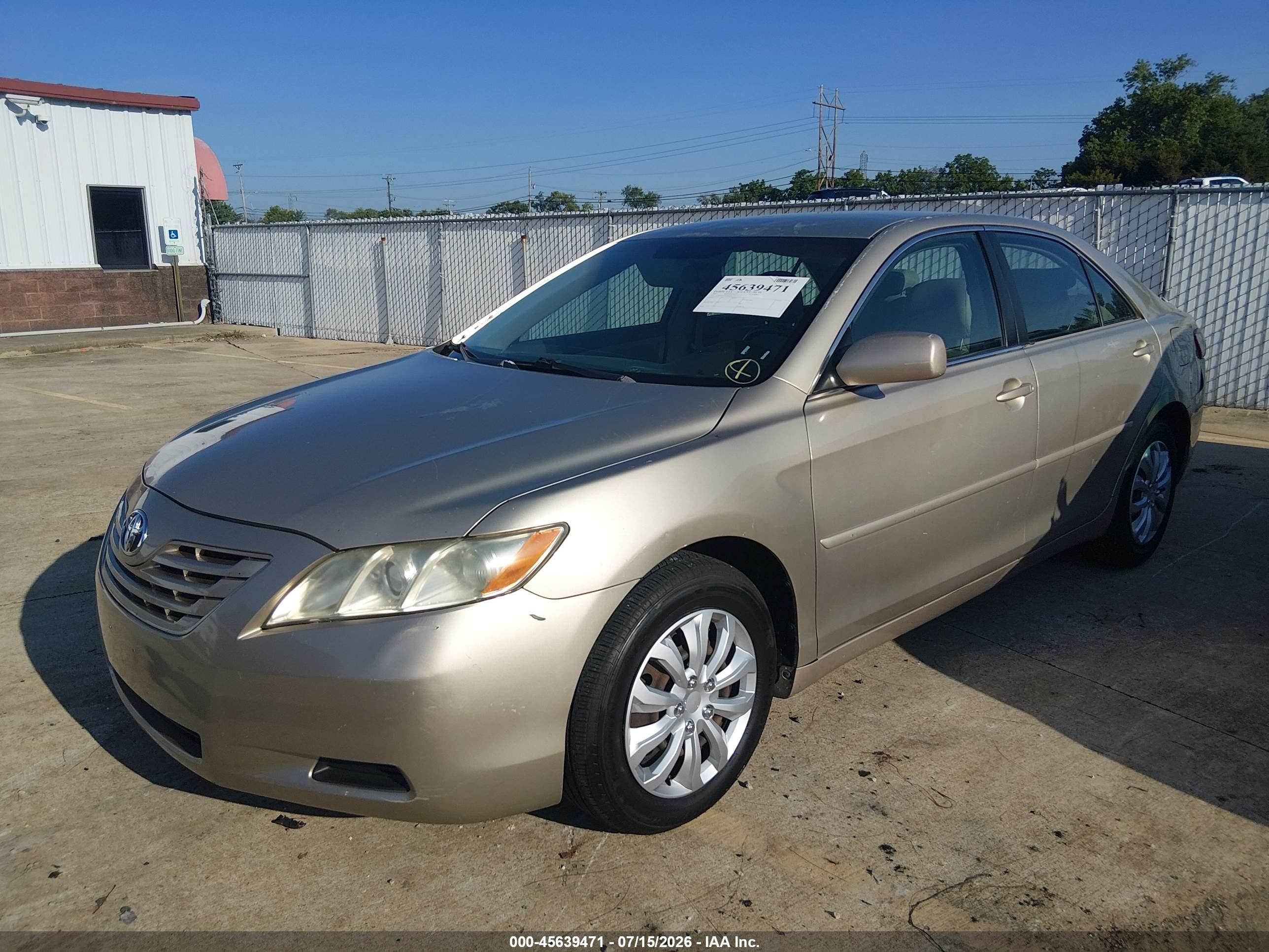 2007 Toyota Camry Le Champagne vin: 4T1BE46K17U068428