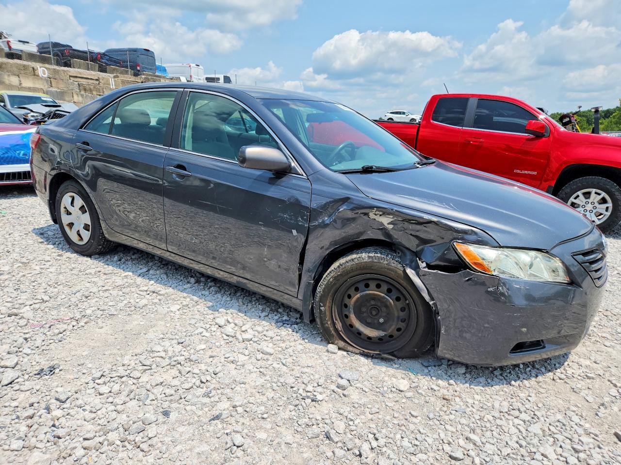 2007 Toyota Camry Le Charcoal vin: 4T1BE46K17U100732