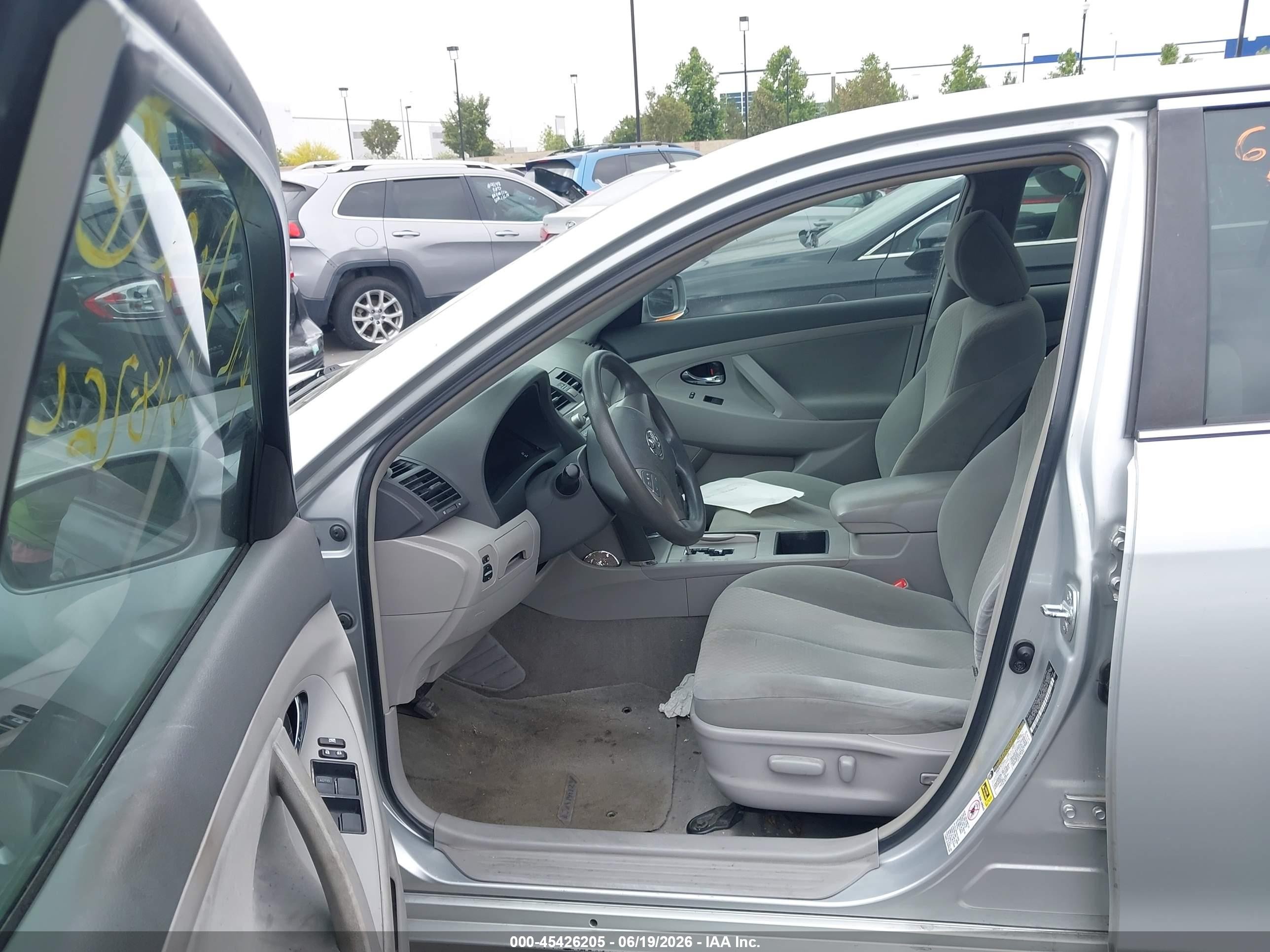 2007 Toyota Camry Le Silver vin: 4T1BE46K17U125243