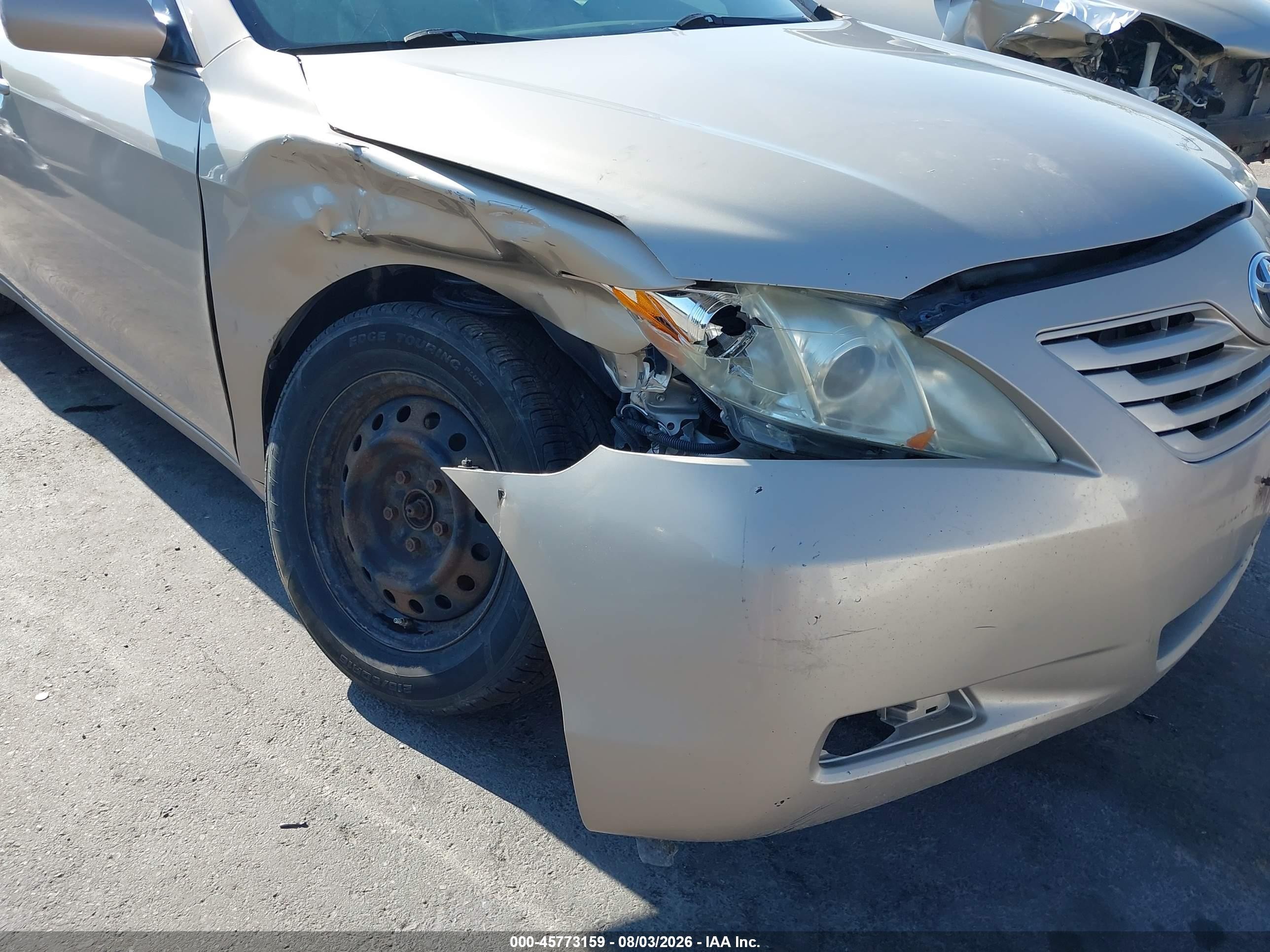 2007 Toyota Camry Le Серебряный vin: 4T1BE46K17U127848