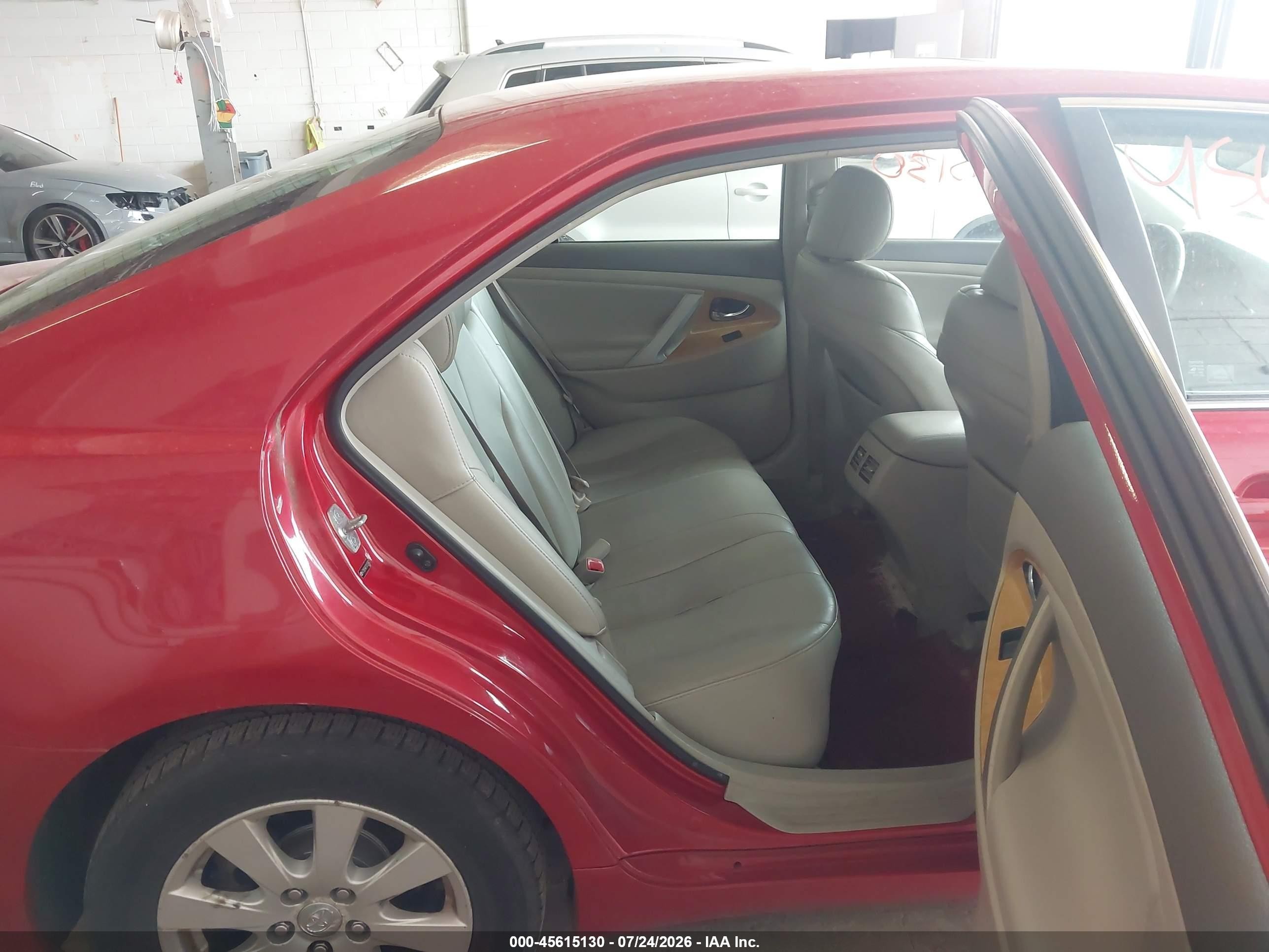 2007 Toyota Camry Xle Red vin: 4T1BE46K17U135867