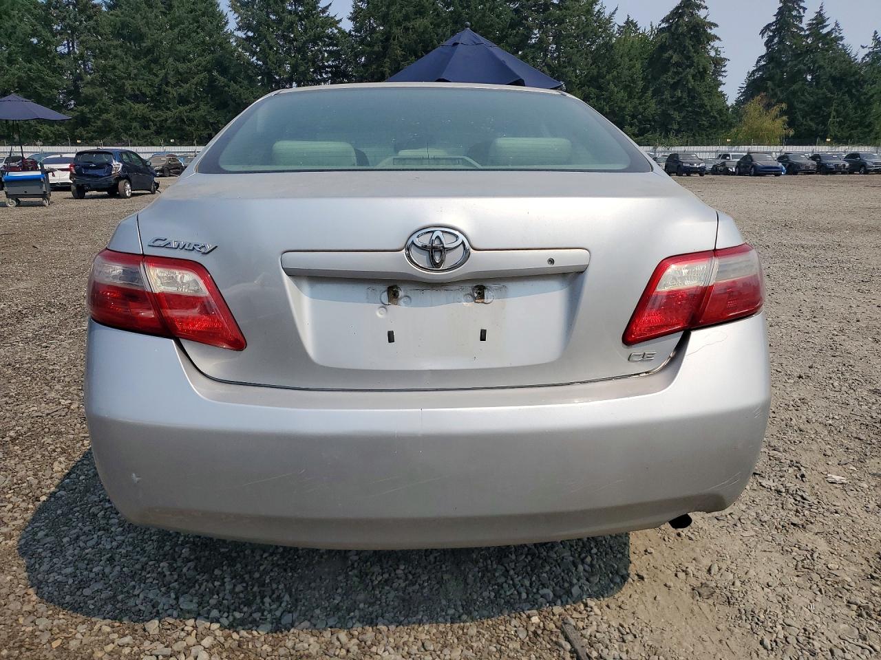 2007 Toyota Camry Ce Silver vin: 4T1BE46K17U137103