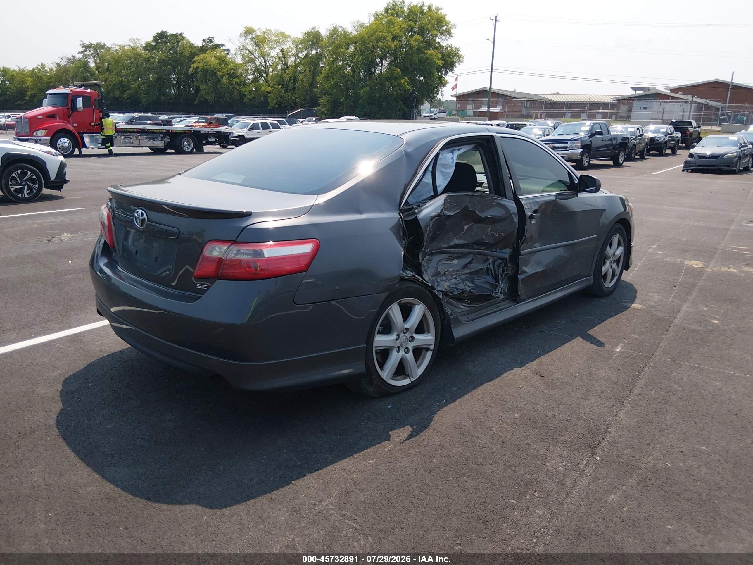 2007 Toyota Camry Se Серый vin: 4T1BE46K17U175530