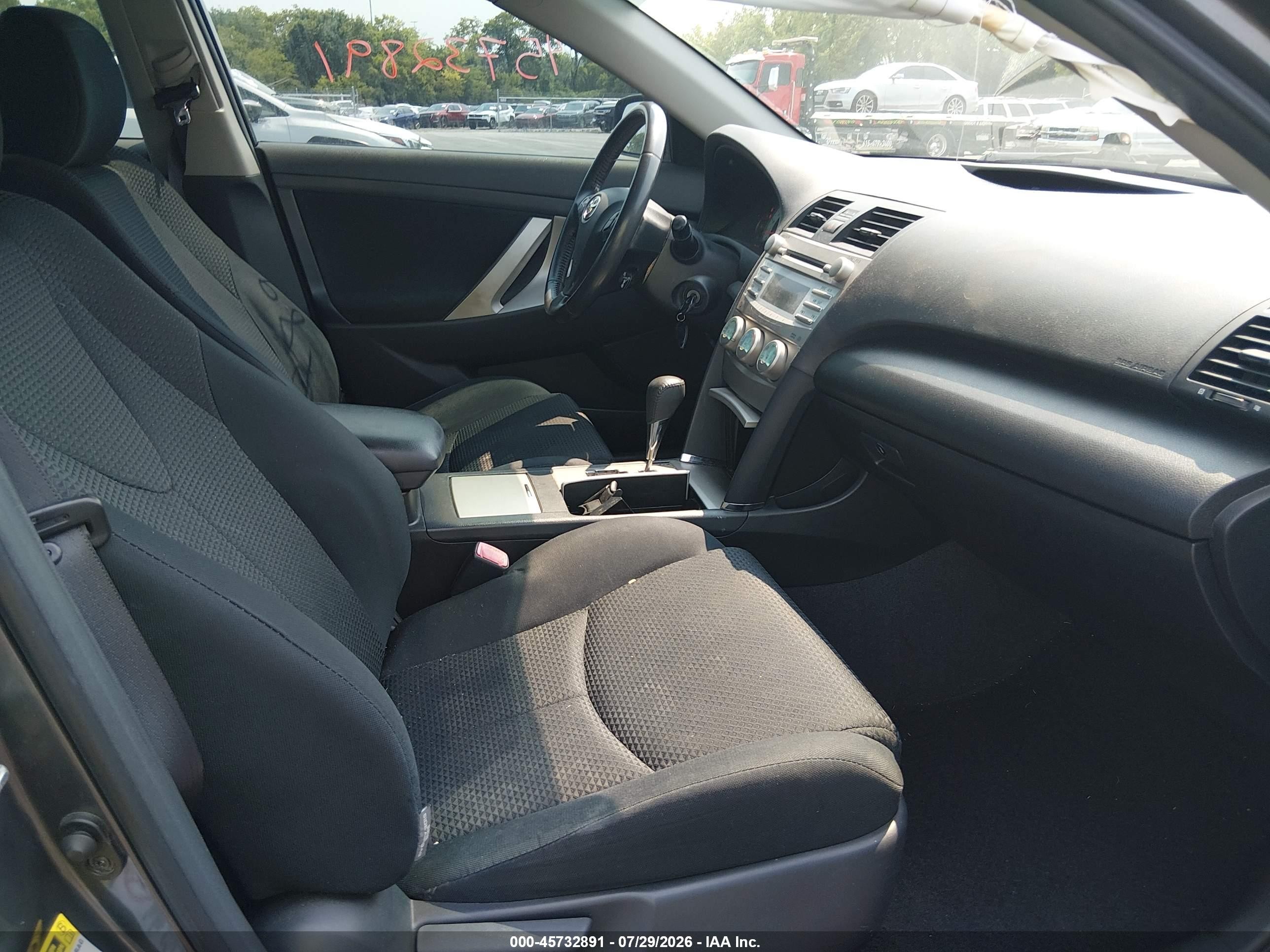 2007 Toyota Camry Se Серый vin: 4T1BE46K17U175530