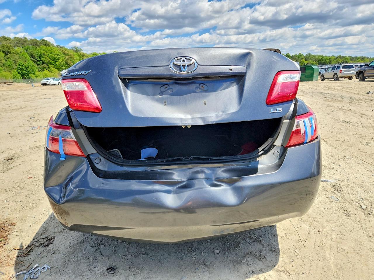 2007 Toyota Camry Le Gray vin: 4T1BE46K17U512245