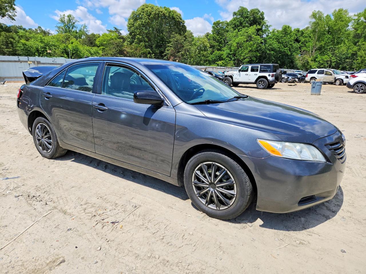 2007 Toyota Camry Le Gray vin: 4T1BE46K17U512245