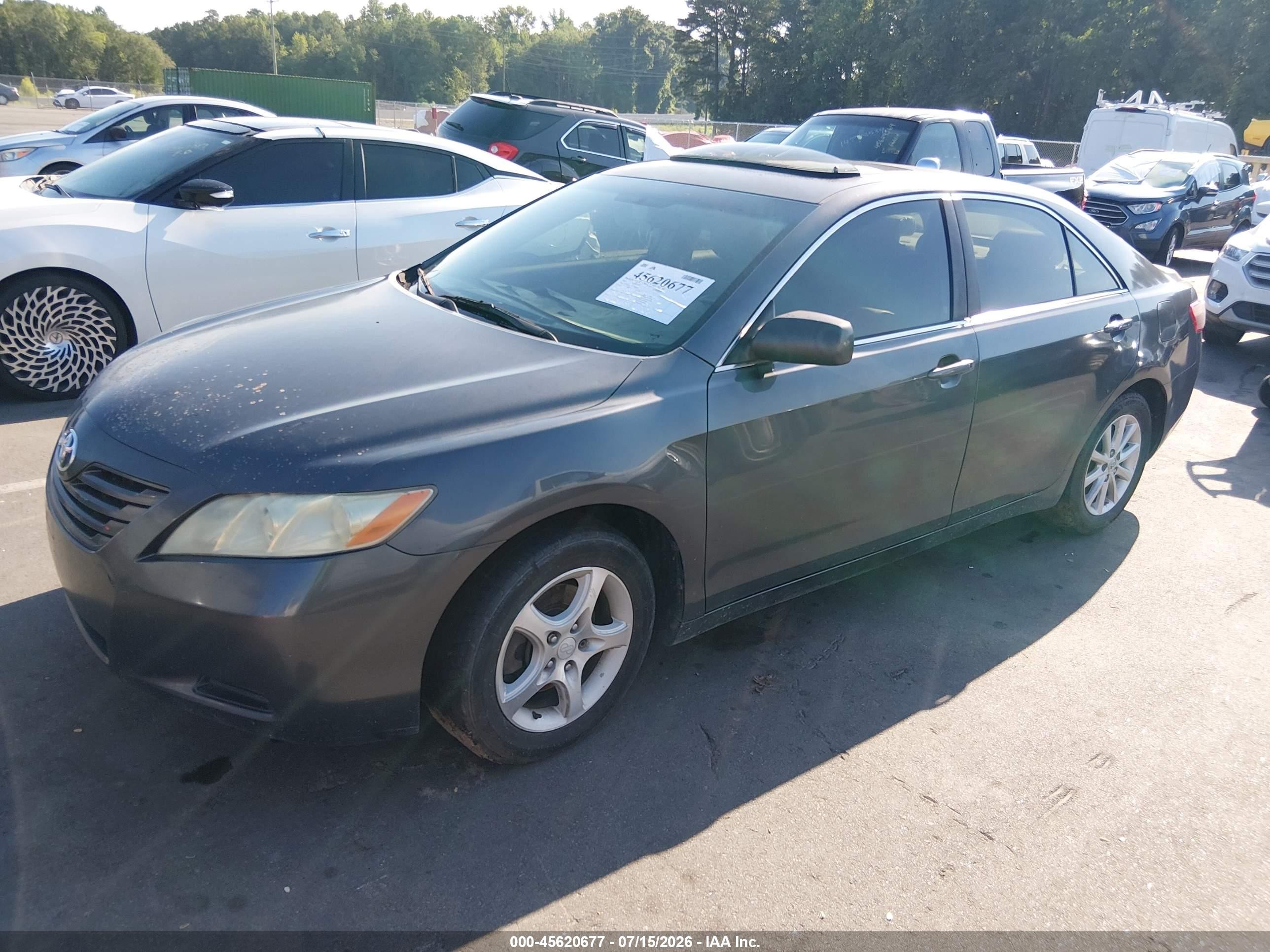 2007 Toyota Camry Le Gray vin: 4T1BE46K17U520166