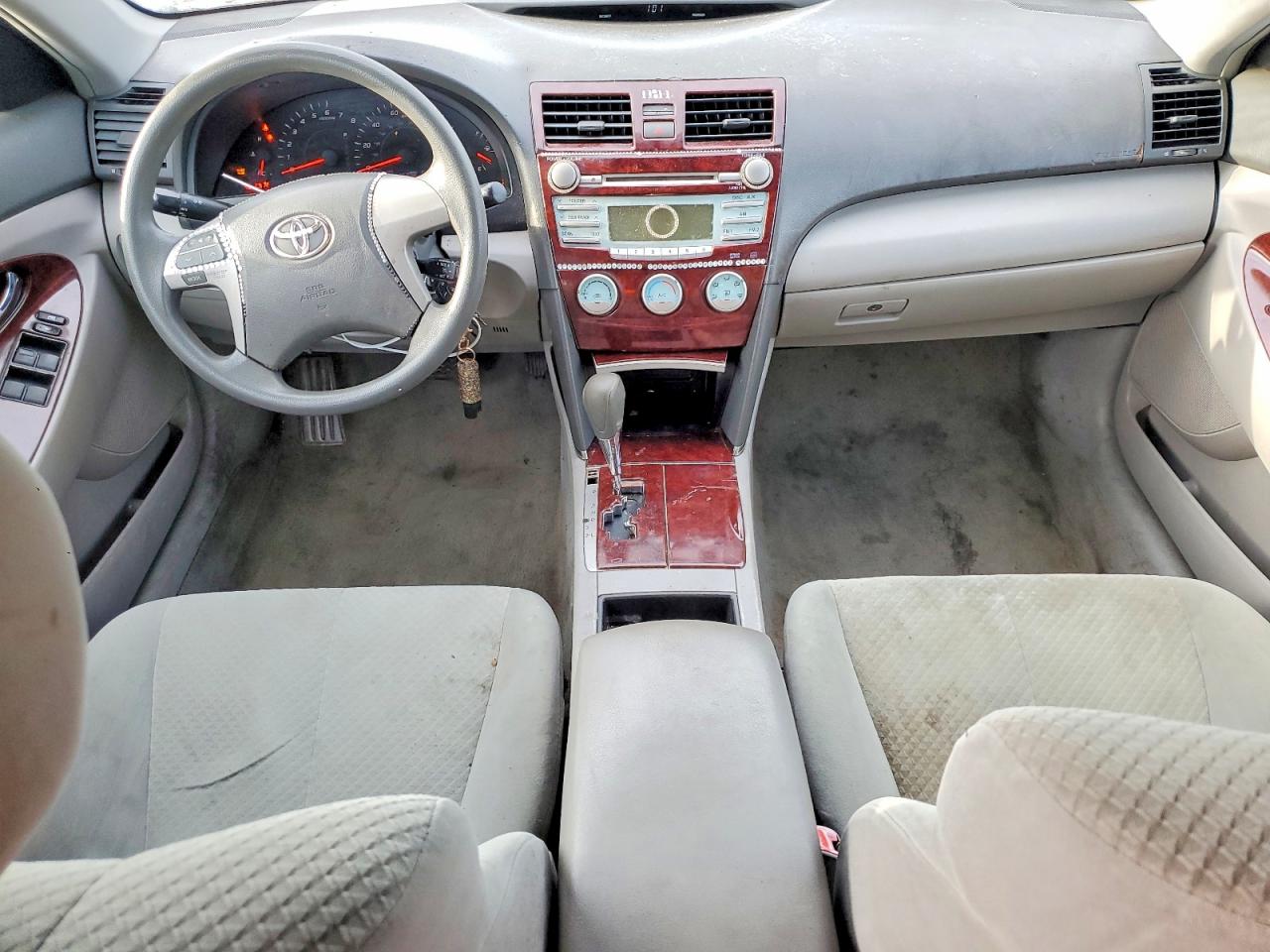 2007 Toyota Camry Le Blue vin: 4T1BE46K17U523536