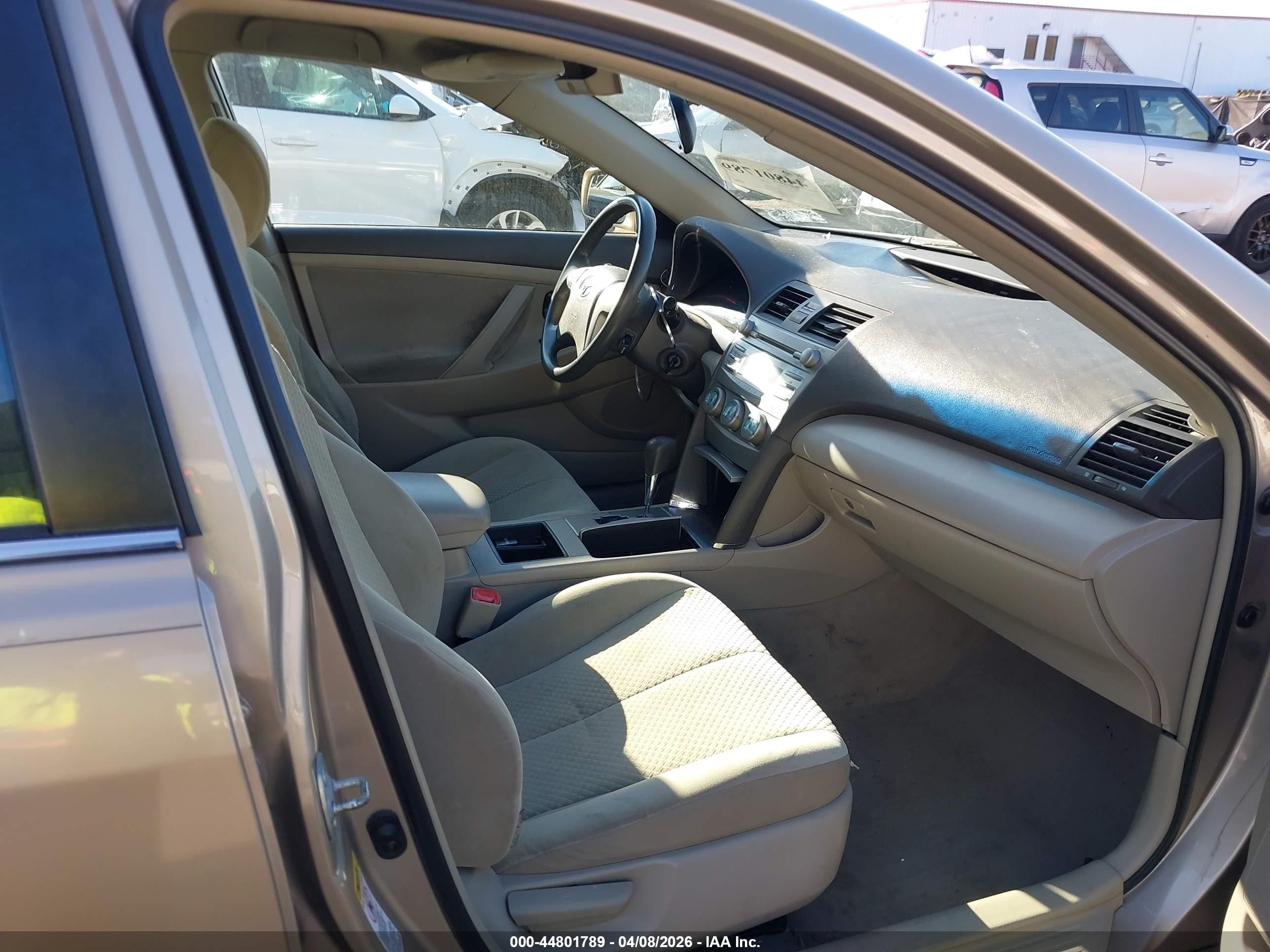 2007 Toyota Camry Ce Золотой vin: 4T1BE46K17U538196