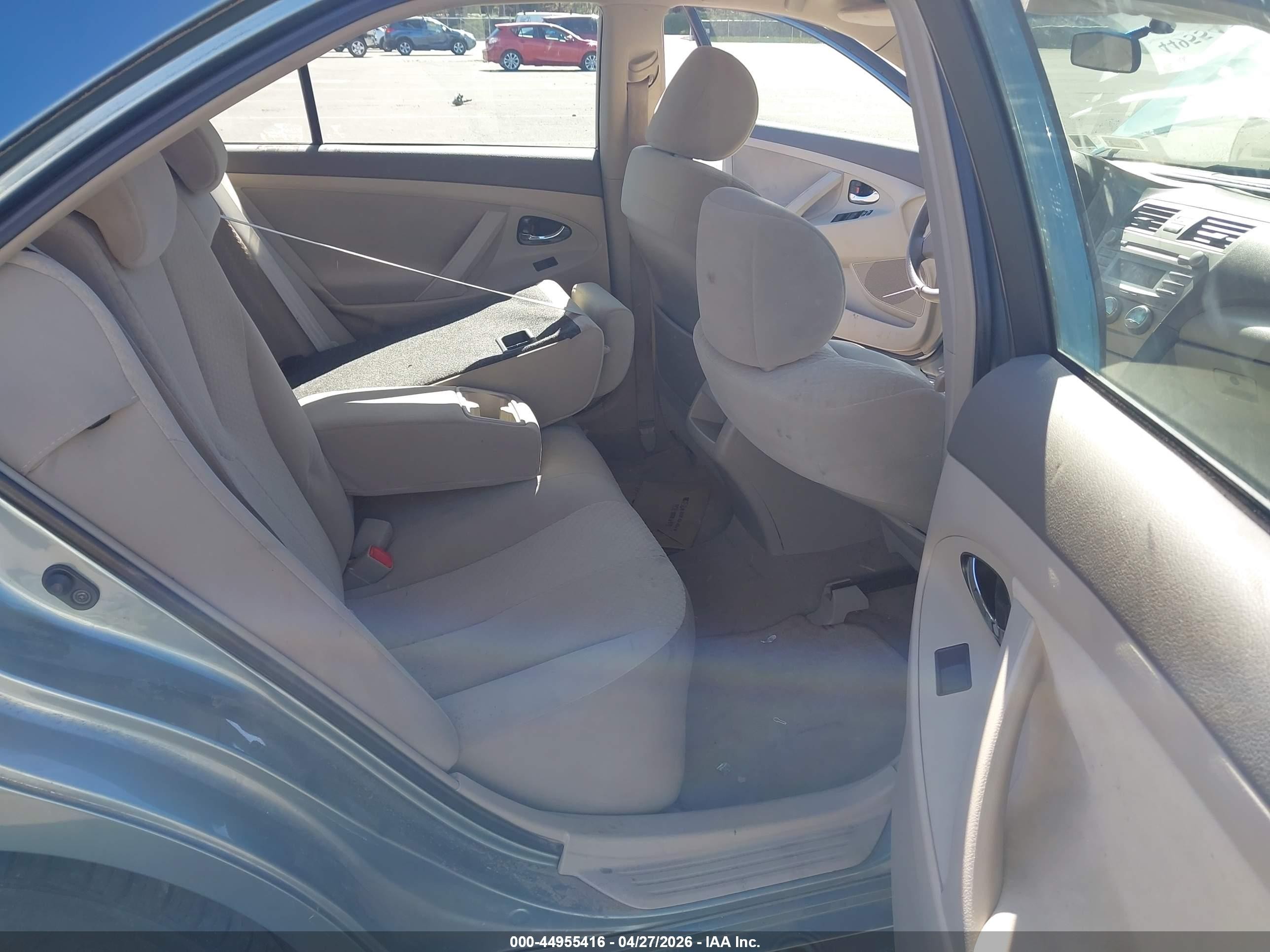 2007 Toyota Camry Le Blue vin: 4T1BE46K17U539400