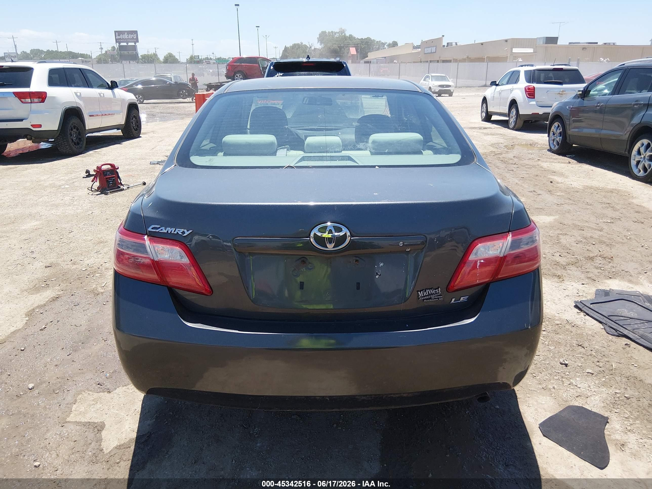 2007 Toyota Camry Le Gray vin: 4T1BE46K17U548405