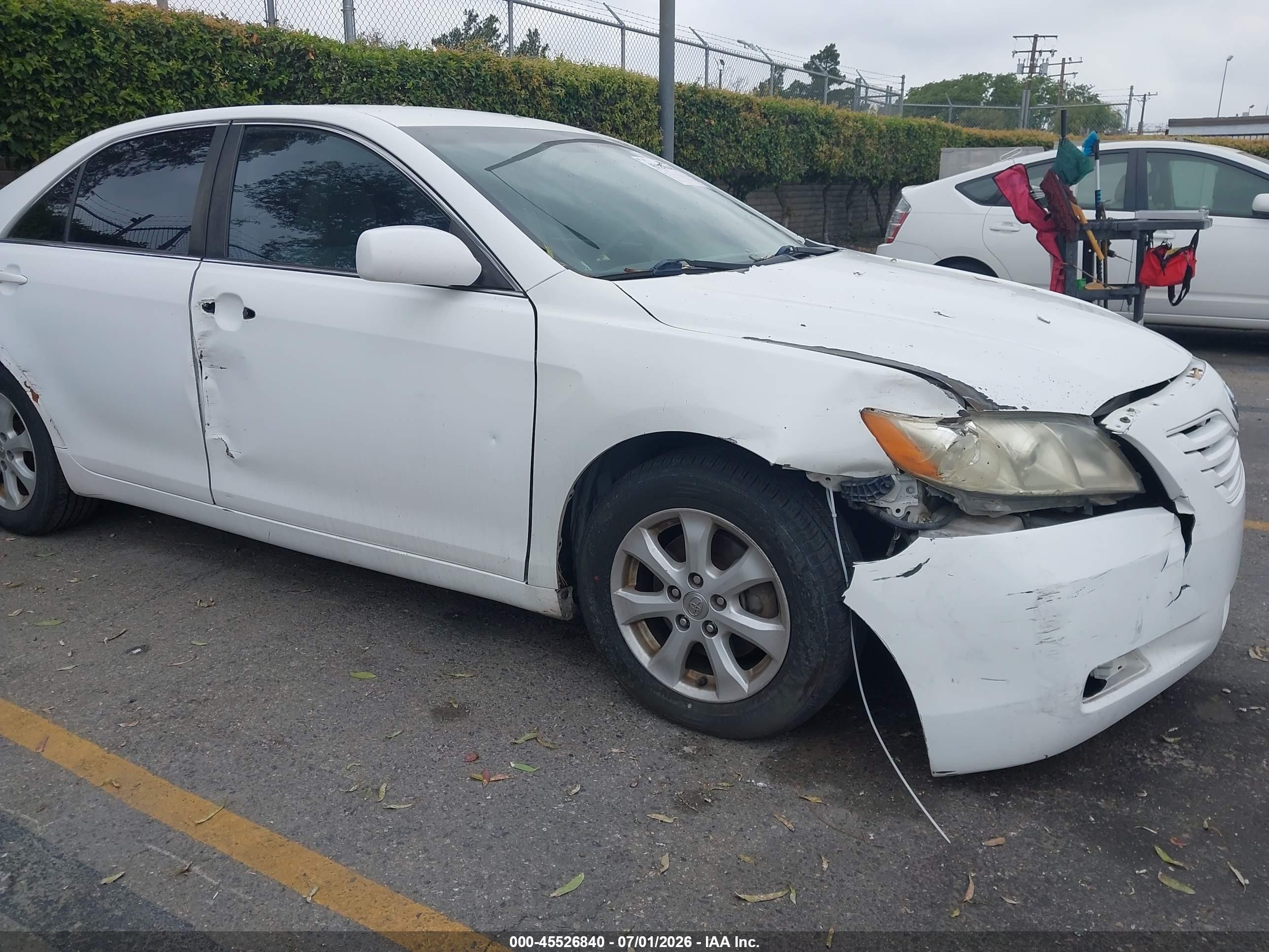 2007 Toyota Camry Le White vin: 4T1BE46K17U558335