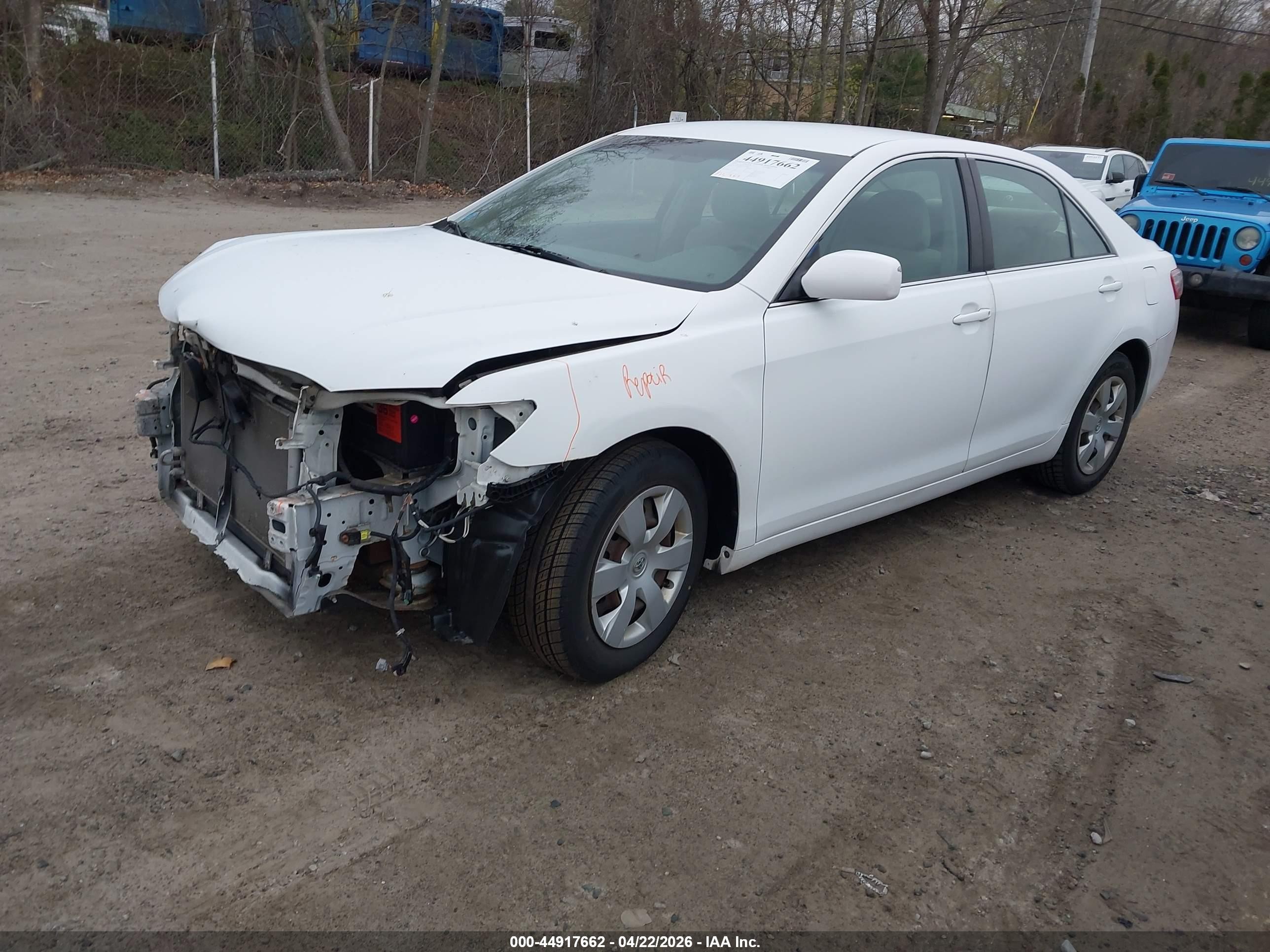 2007 Toyota Camry Le White vin: 4T1BE46K17U637648