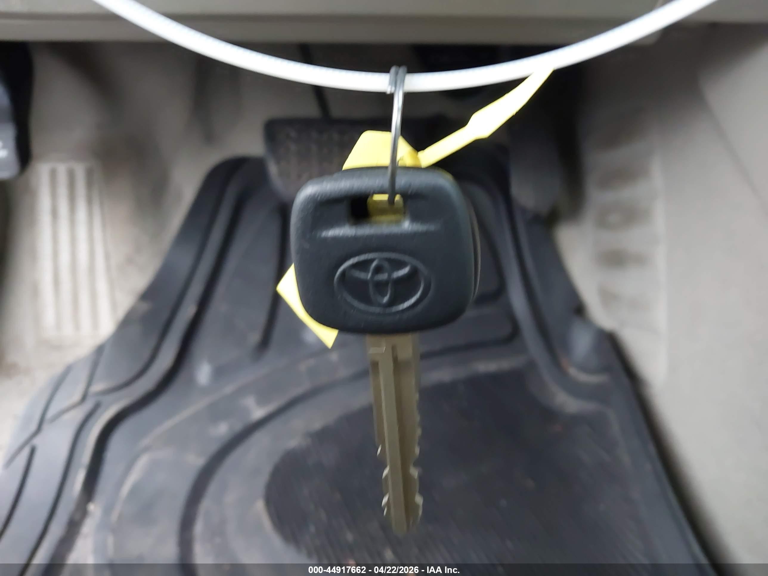 2007 Toyota Camry Le White vin: 4T1BE46K17U637648