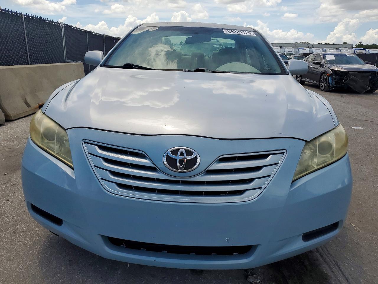 2007 Toyota Camry Le Blue vin: 4T1BE46K17U664848