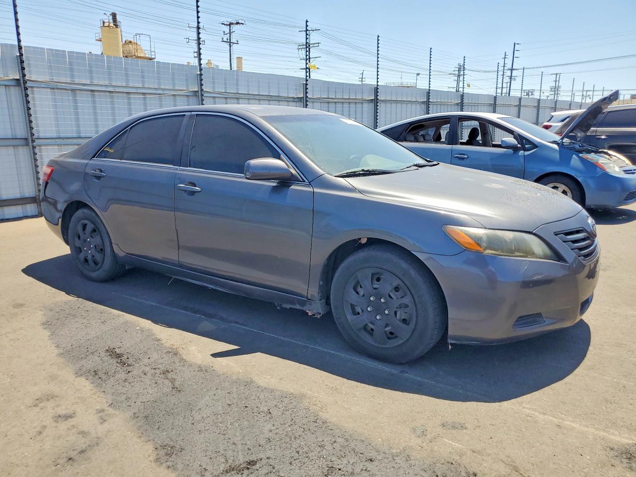 2007 Toyota Camry Le Charcoal vin: 4T1BE46K17U714521