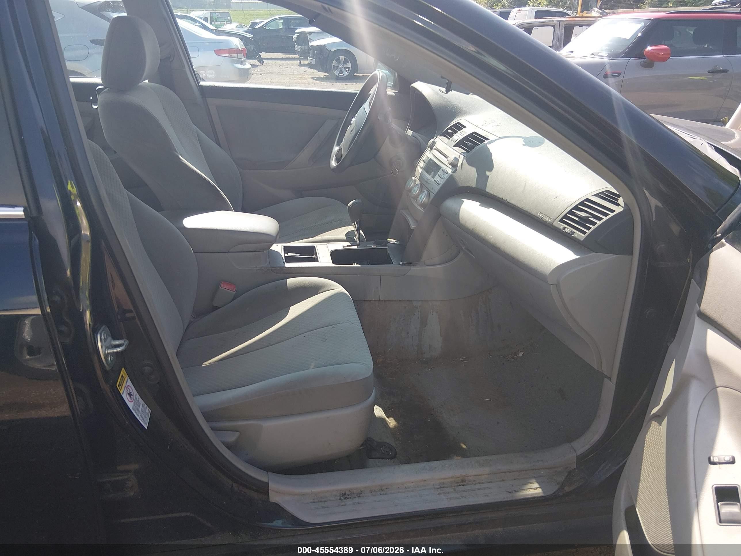 2008 Toyota Camry Le Black vin: 4T1BE46K18U204803