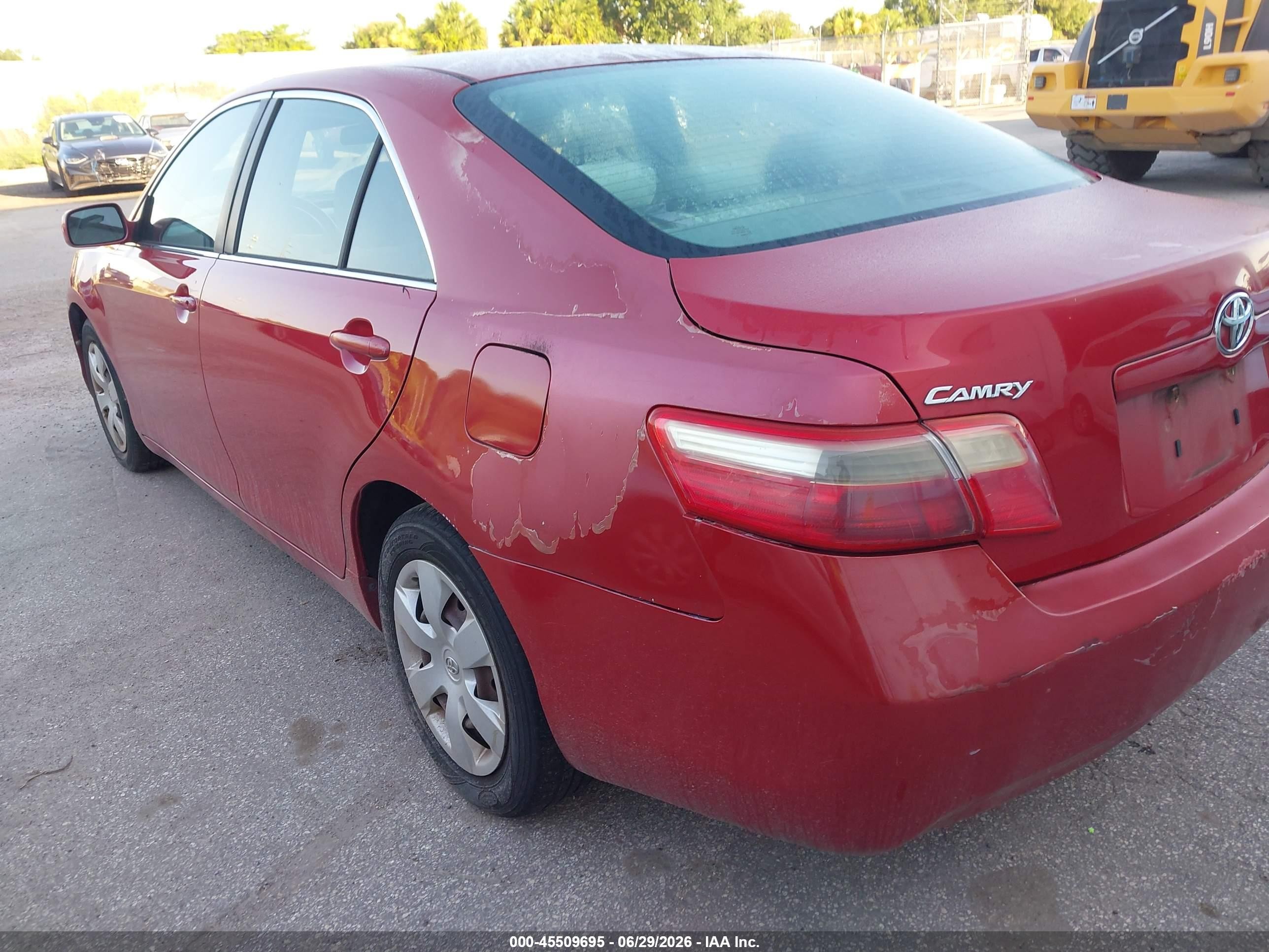 2008 Toyota Camry Le Red vin: 4T1BE46K18U226509