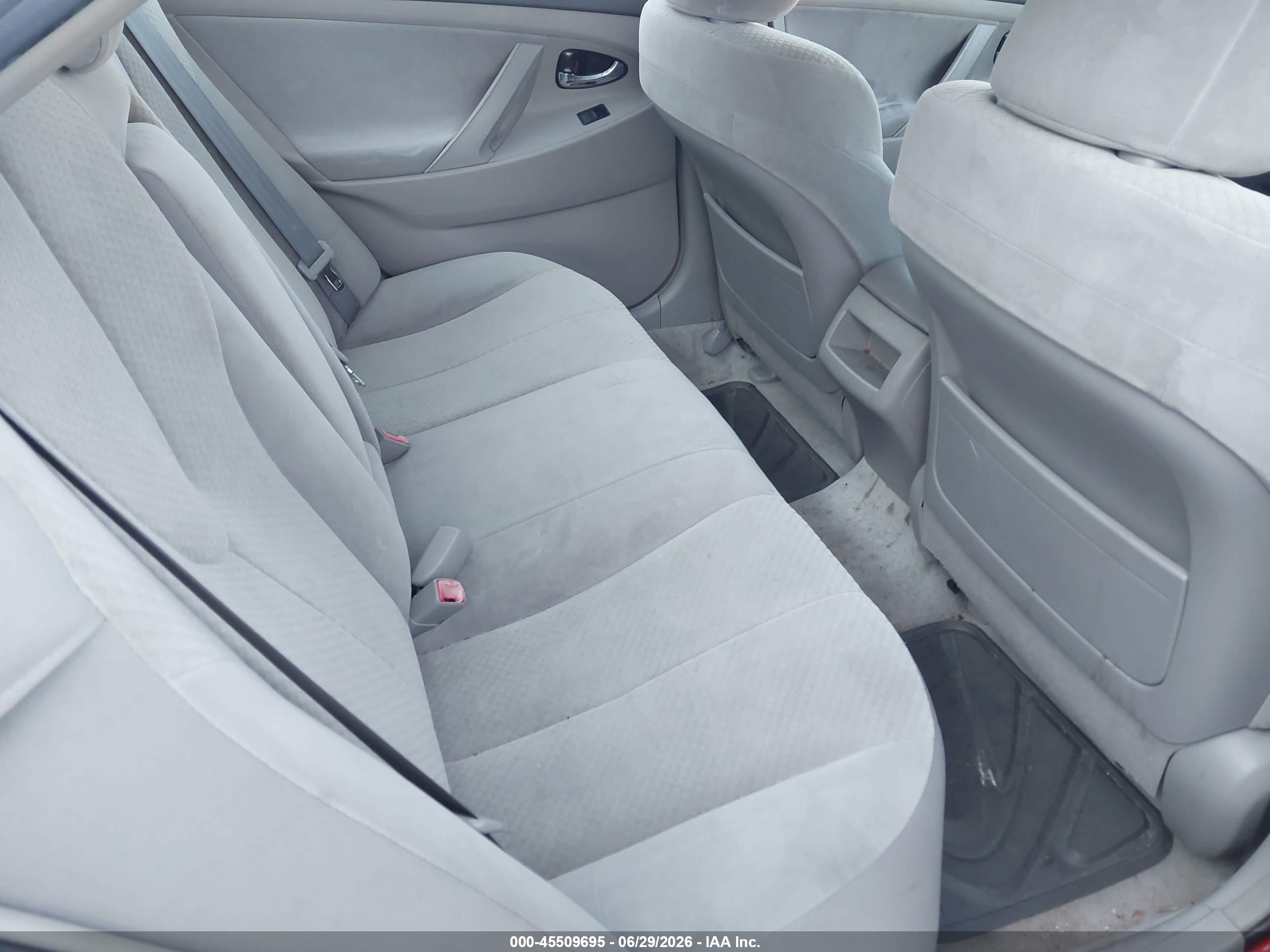 2008 Toyota Camry Le Red vin: 4T1BE46K18U226509