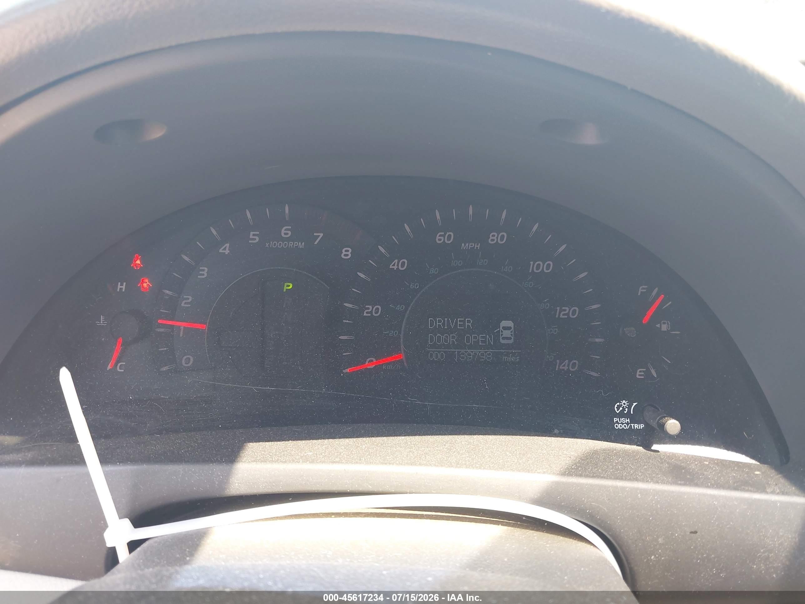 2008 Toyota Camry Xle Red vin: 4T1BE46K18U236232