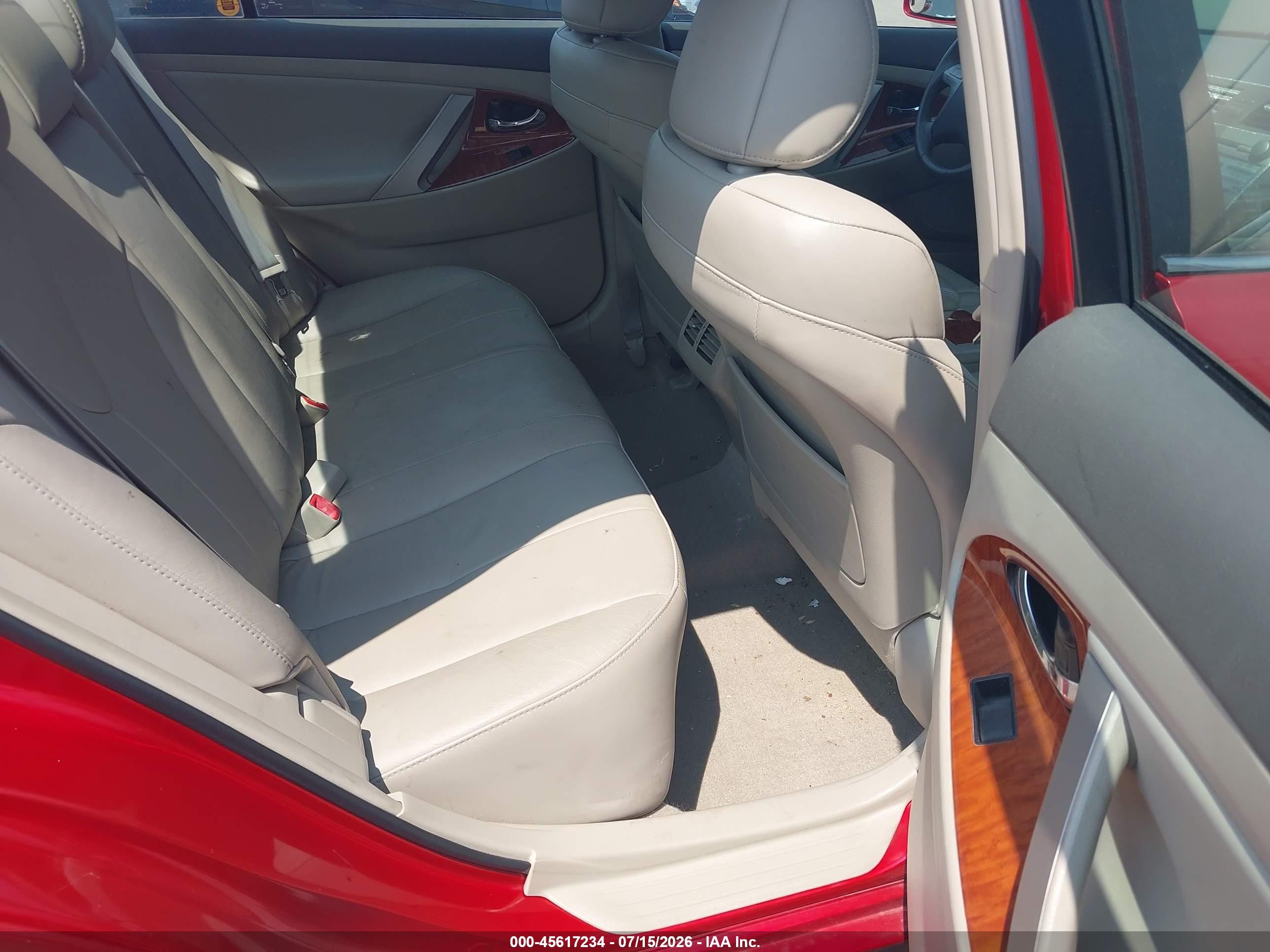 2008 Toyota Camry Xle Red vin: 4T1BE46K18U236232