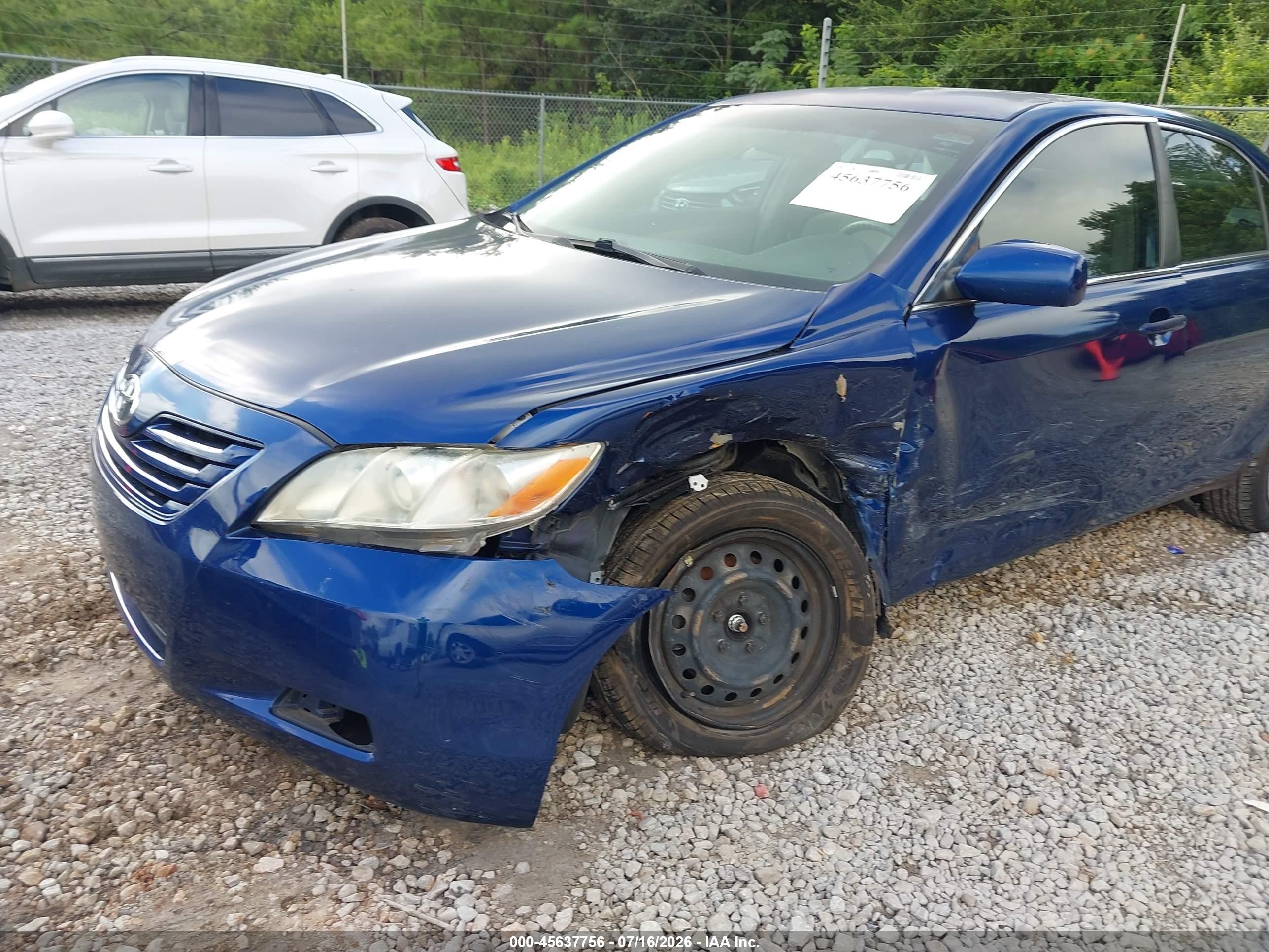 2008 Toyota Camry Le Blue vin: 4T1BE46K18U237722