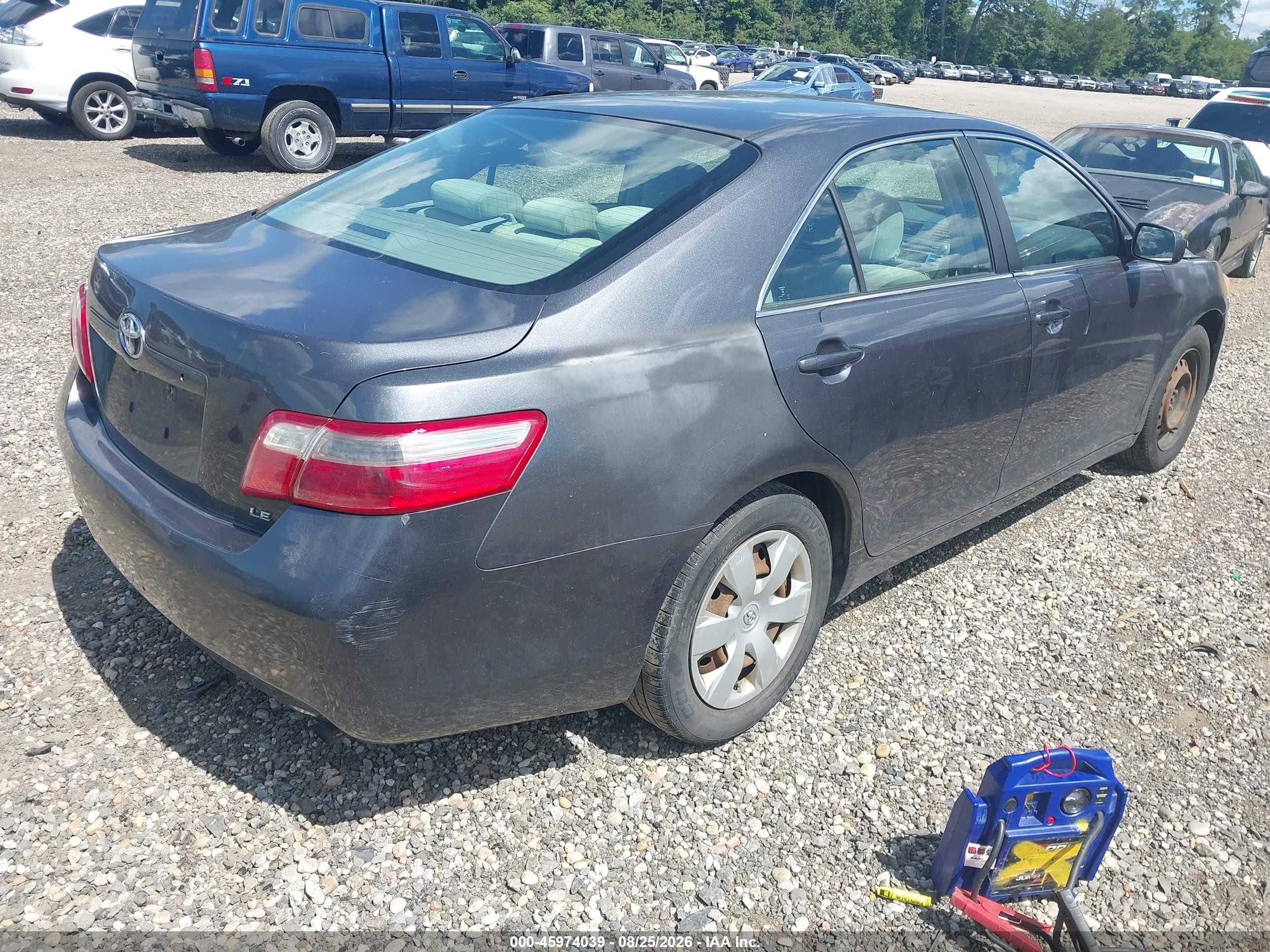 2008 Toyota Camry Le Серый vin: 4T1BE46K18U258845