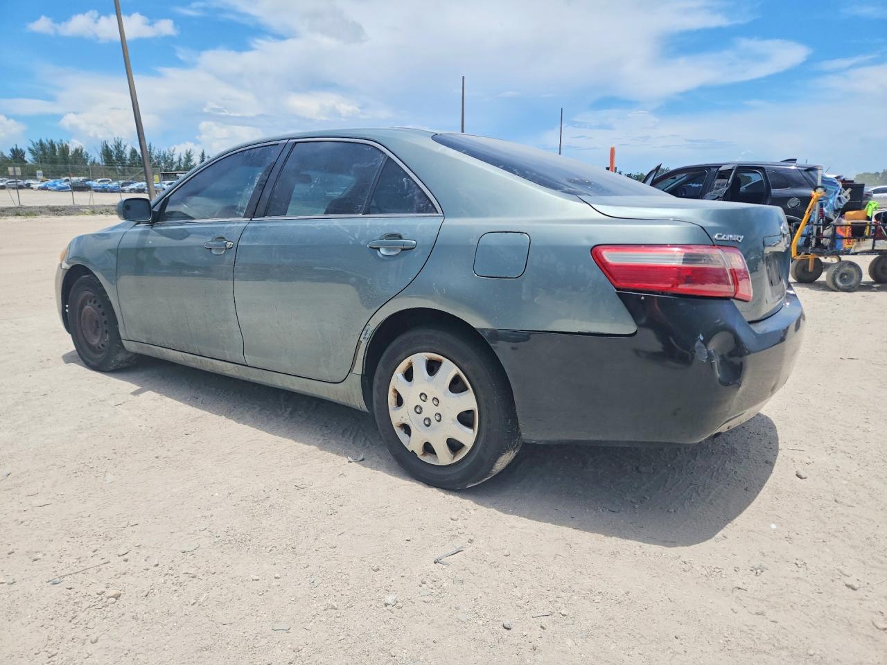 2008 Toyota Camry Le Blue vin: 4T1BE46K18U739520