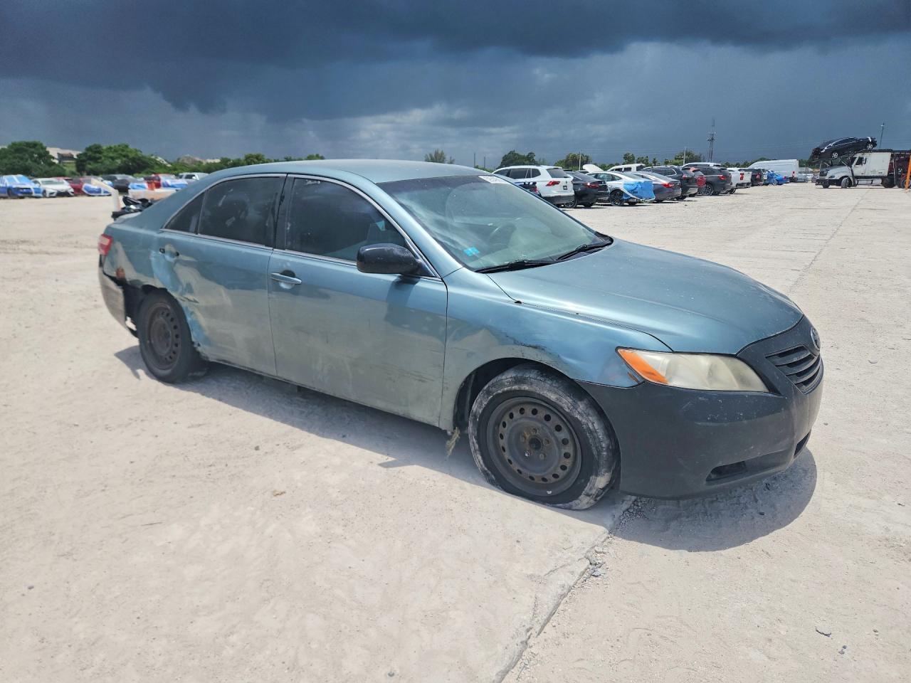 2008 Toyota Camry Le Blue vin: 4T1BE46K18U739520