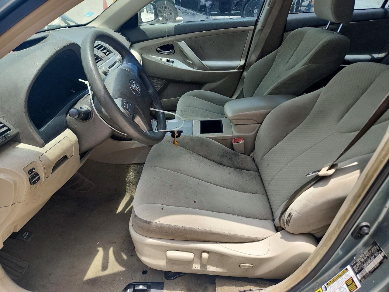 2008 Toyota Camry Le Blue vin: 4T1BE46K18U739520