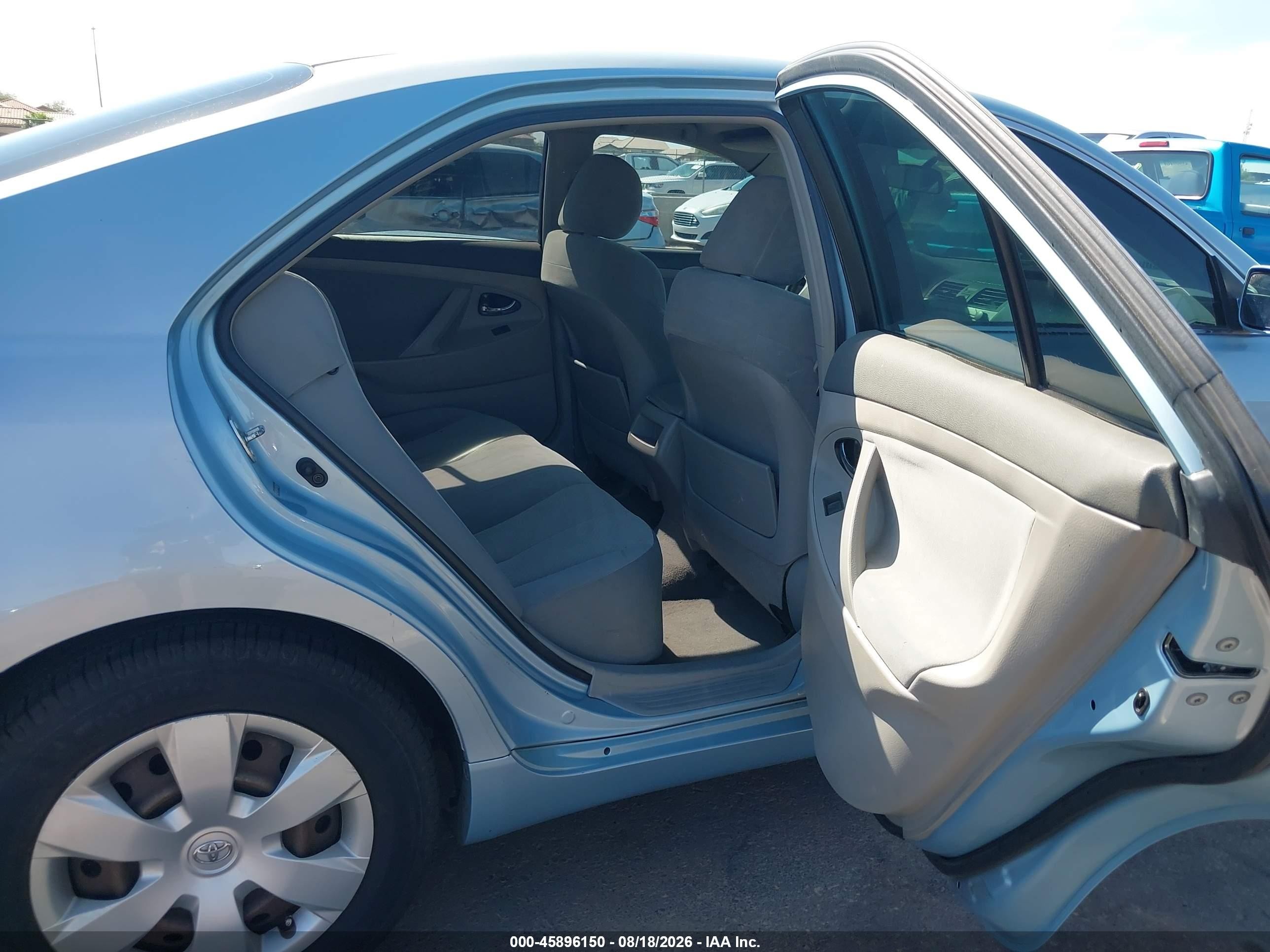 2008 Toyota Camry Le Light Blue vin: 4T1BE46K18U746161