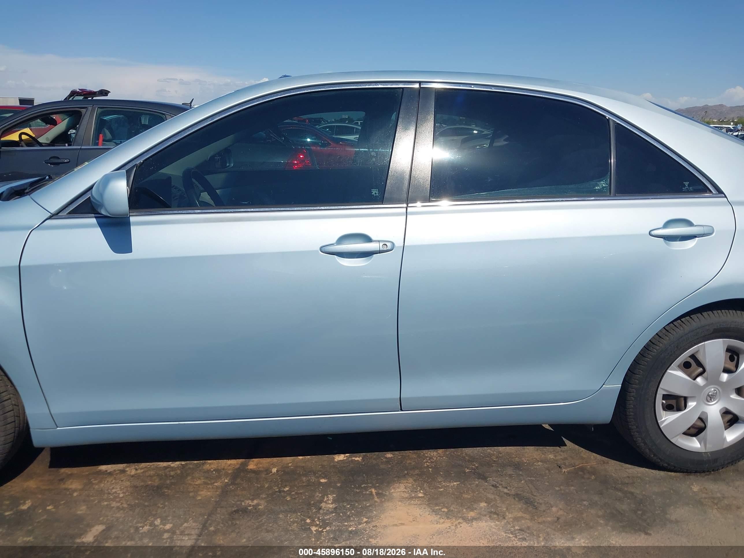 2008 Toyota Camry Le Light Blue vin: 4T1BE46K18U746161