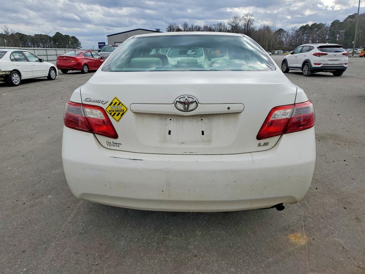 2008 Toyota Camry Ce White vin: 4T1BE46K18U747438