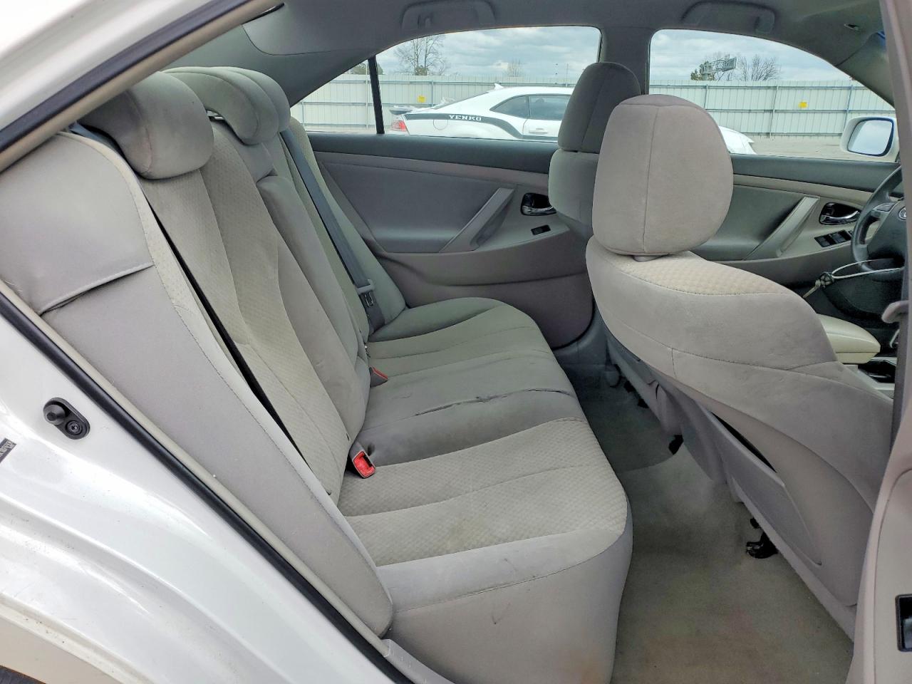 2008 Toyota Camry Ce White vin: 4T1BE46K18U747438