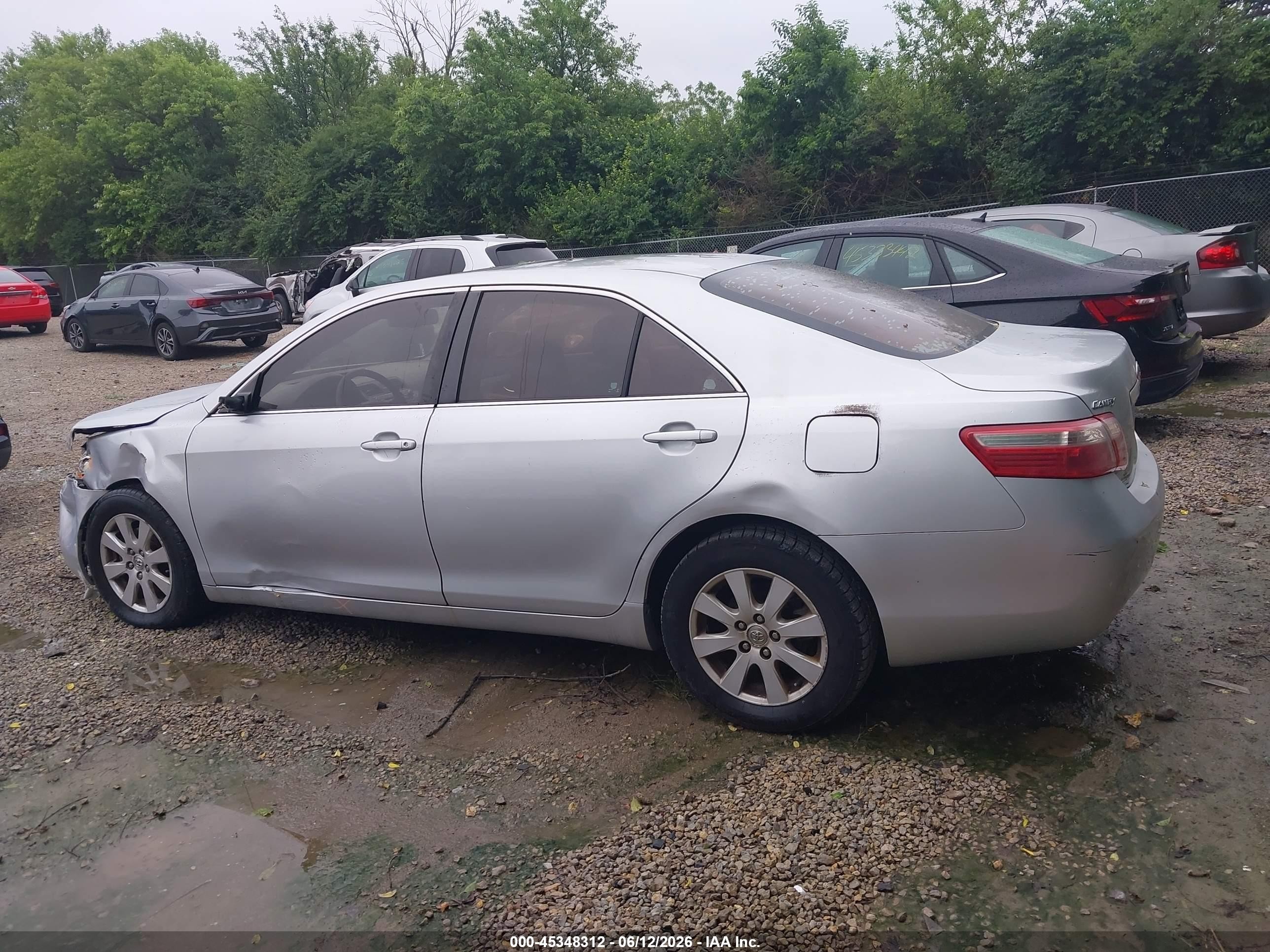 2008 Toyota Camry Xle Silver vin: 4T1BE46K18U756415