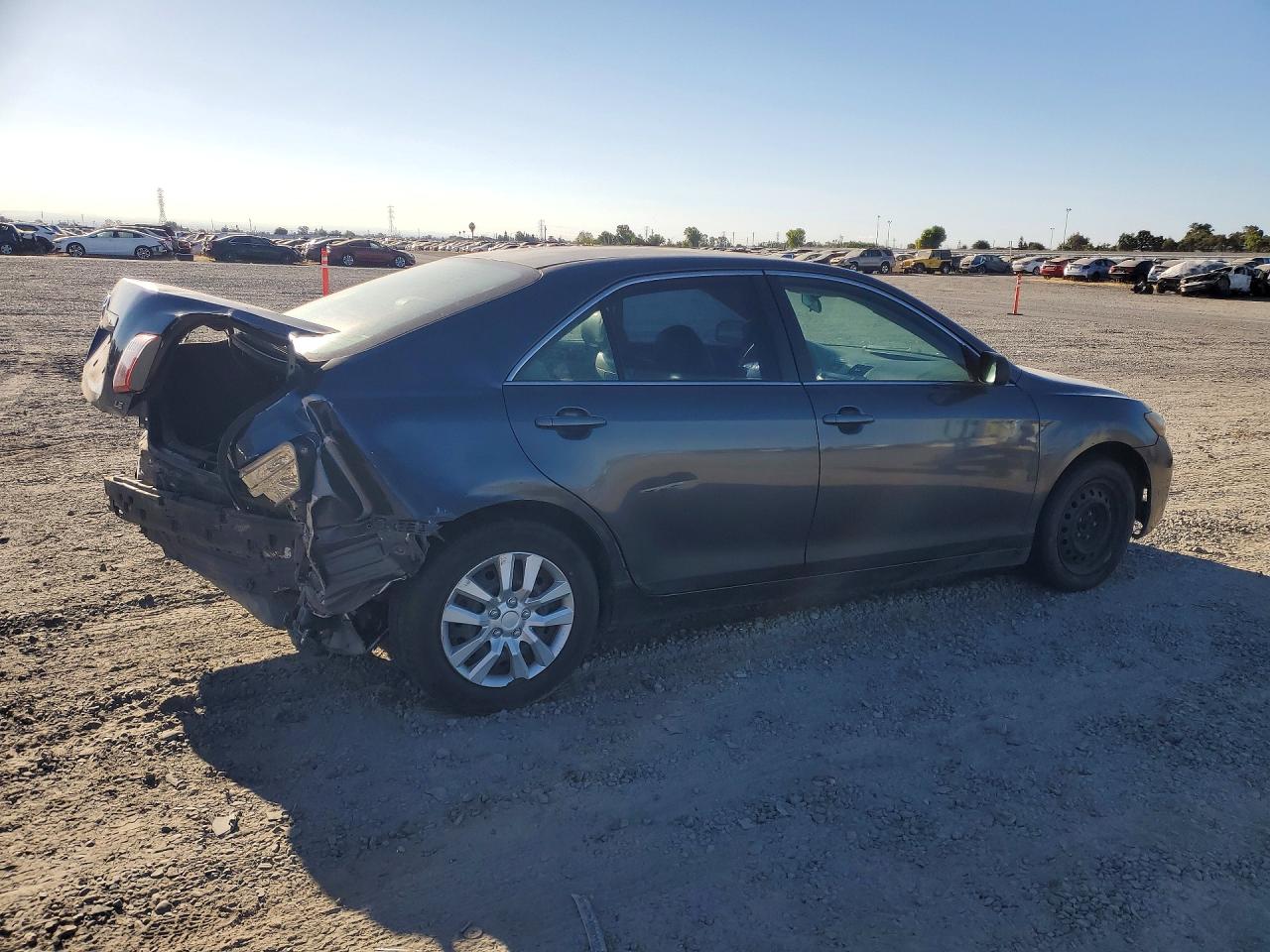 2008 Toyota Camry Le Gray vin: 4T1BE46K18U757435