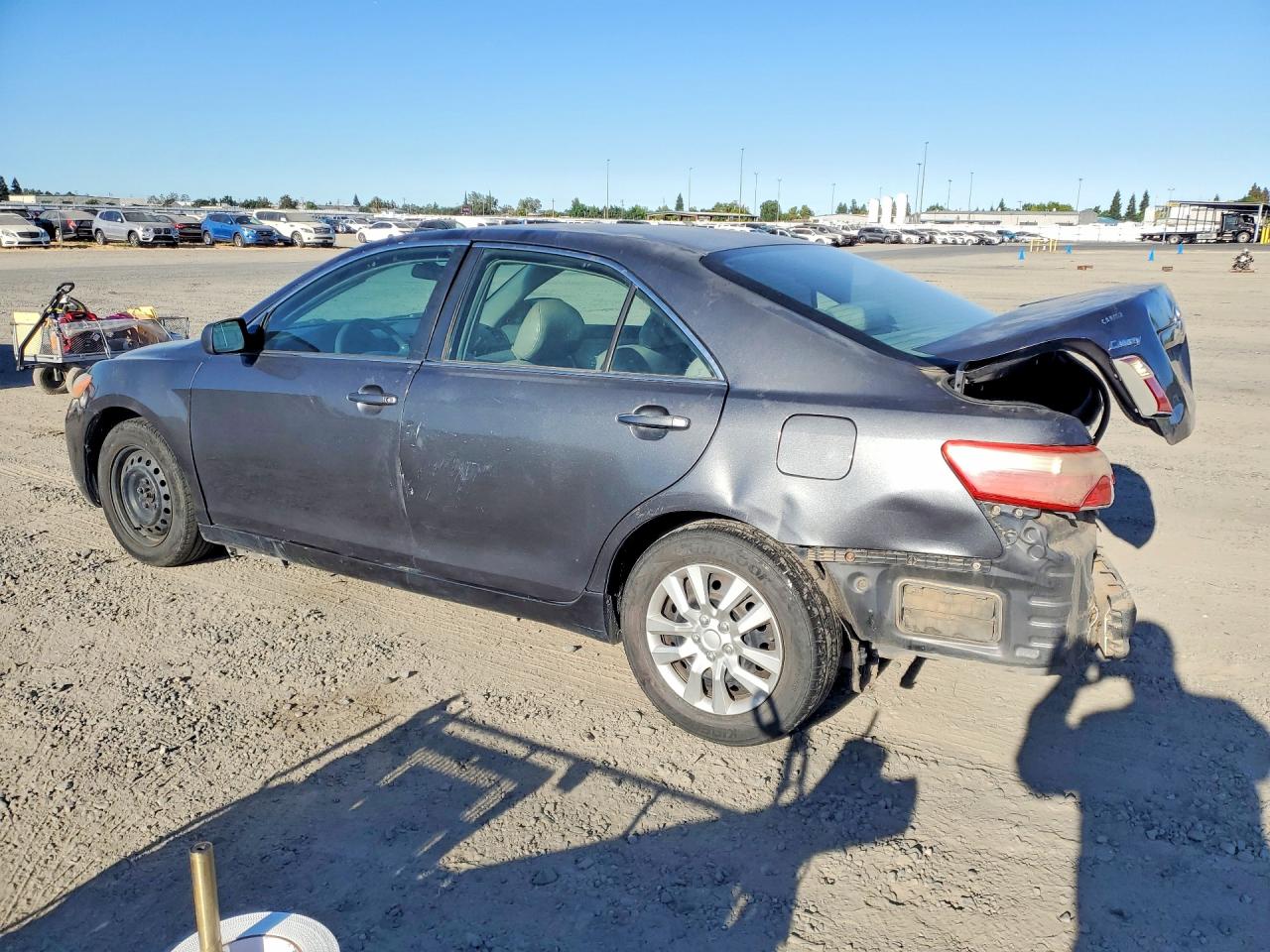 2008 Toyota Camry Le Gray vin: 4T1BE46K18U757435