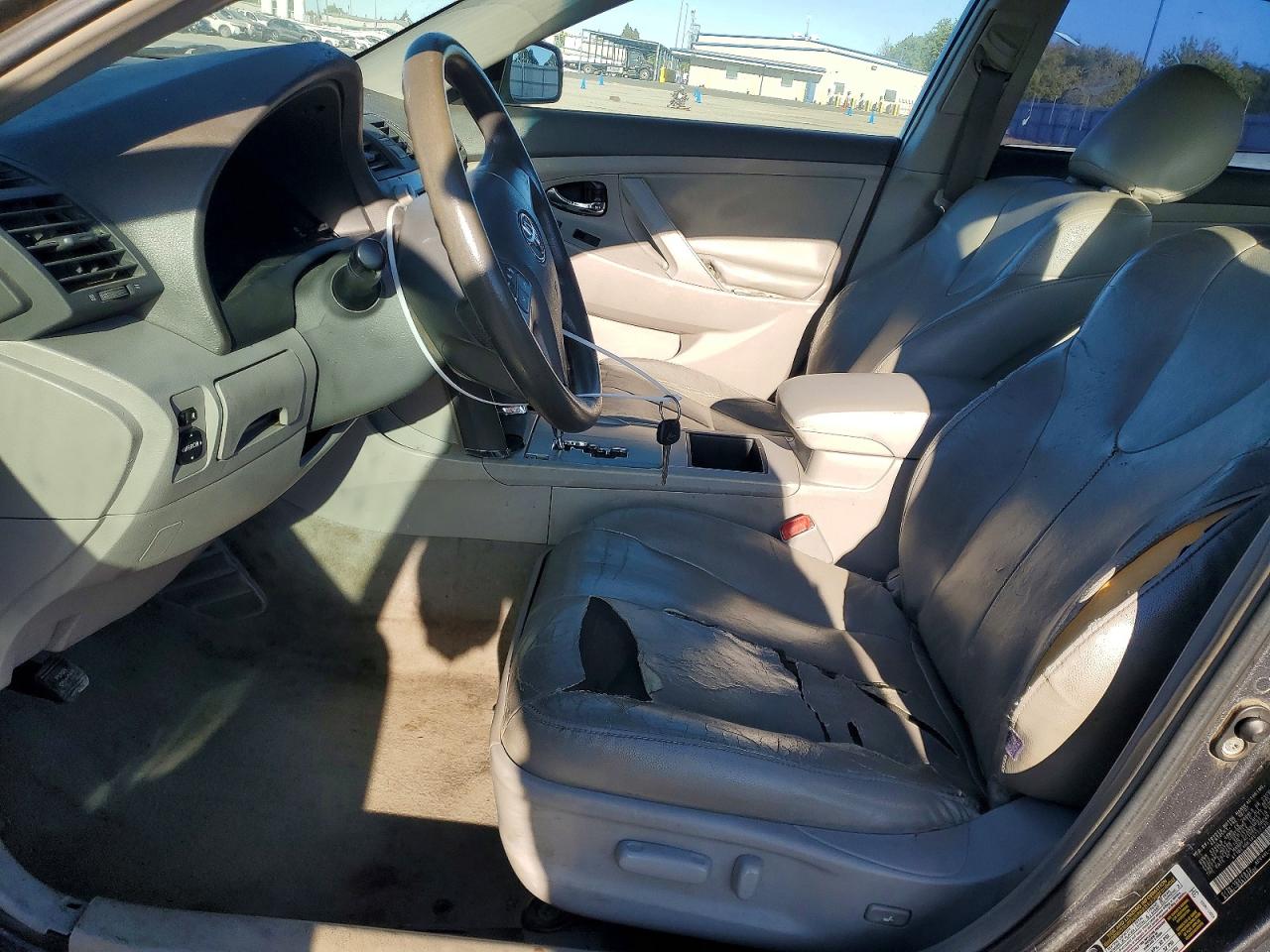 2008 Toyota Camry Le Gray vin: 4T1BE46K18U757435