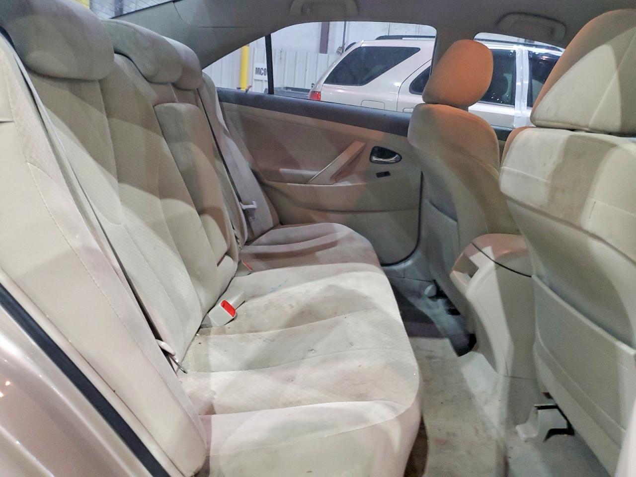 2008 Toyota Camry Base Tan vin: 4T1BE46K18U771822