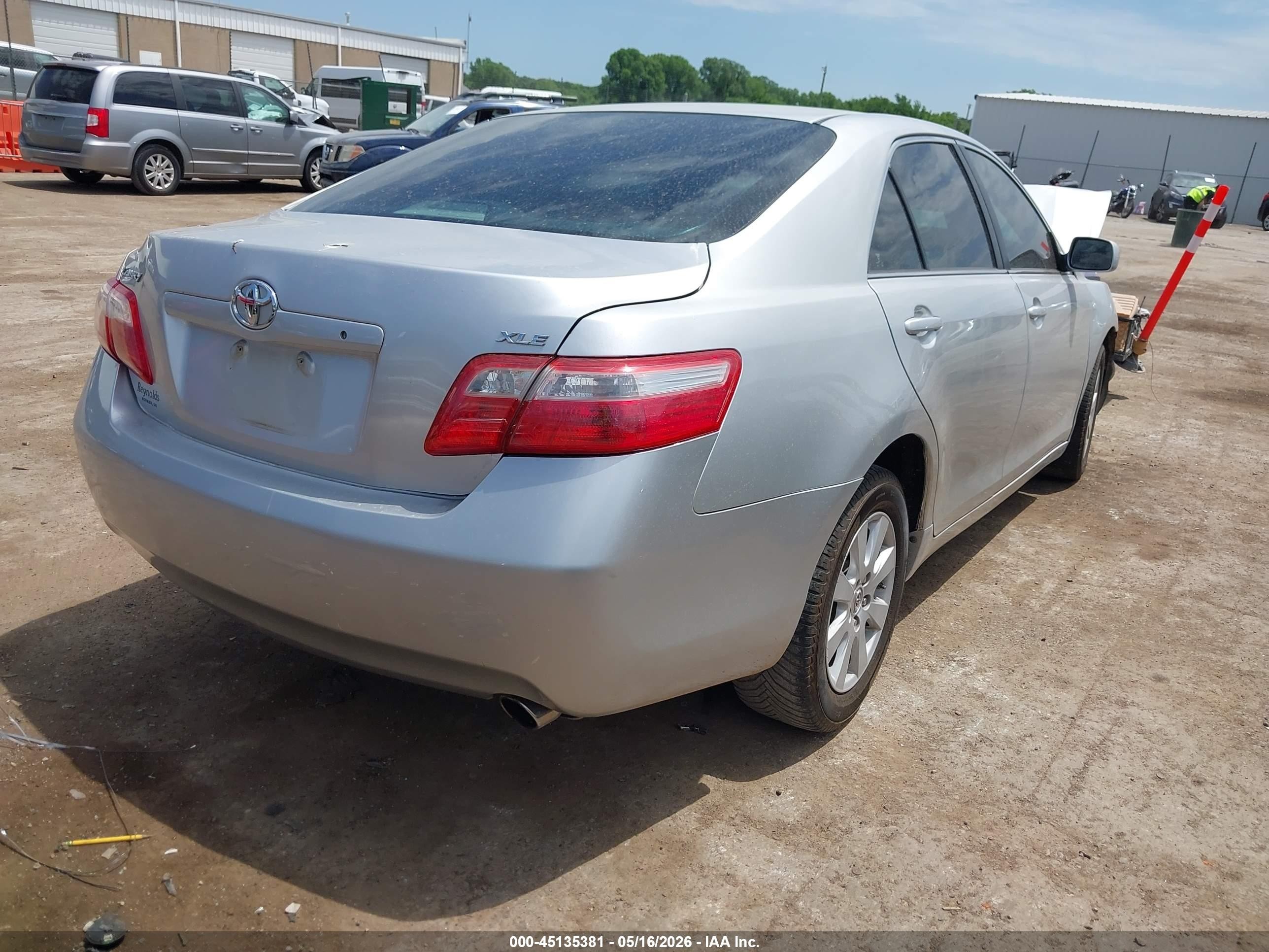 2008 Toyota Camry Xle Silver vin: 4T1BE46K18U775708