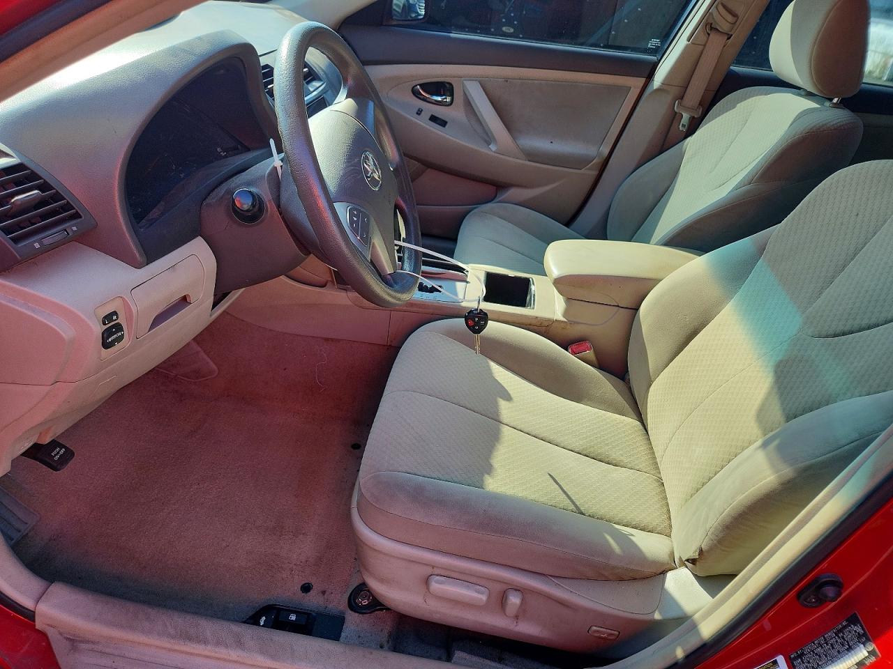2009 Toyota Camry Le Red vin: 4T1BE46K19U280006