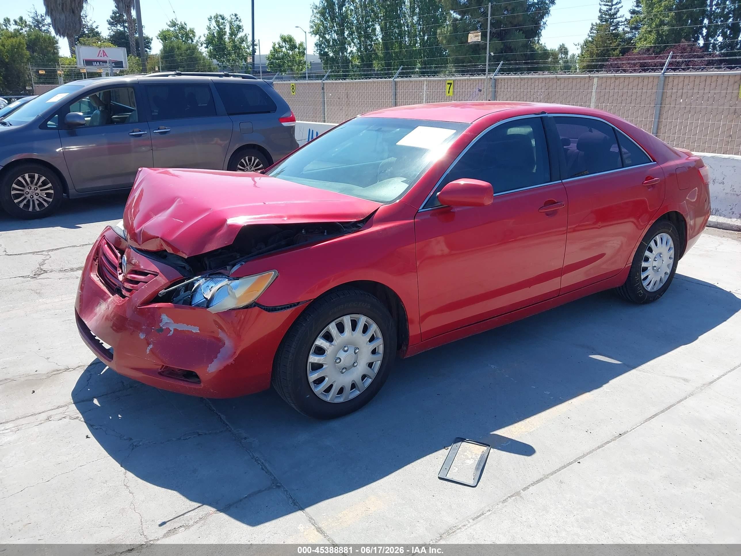 2009 Toyota Camry Le Red vin: 4T1BE46K19U286632