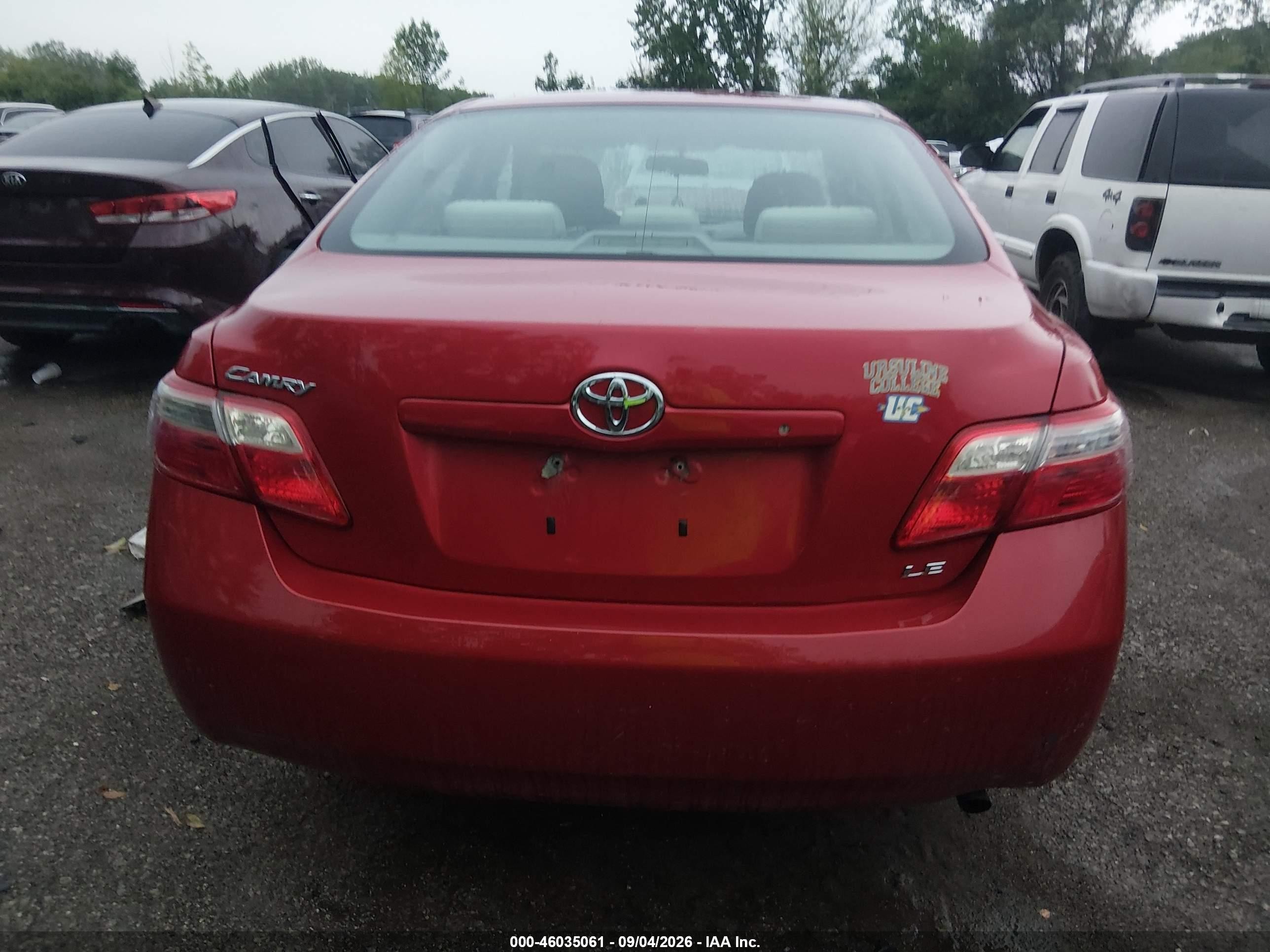 2009 Toyota Camry Le Red vin: 4T1BE46K19U300299