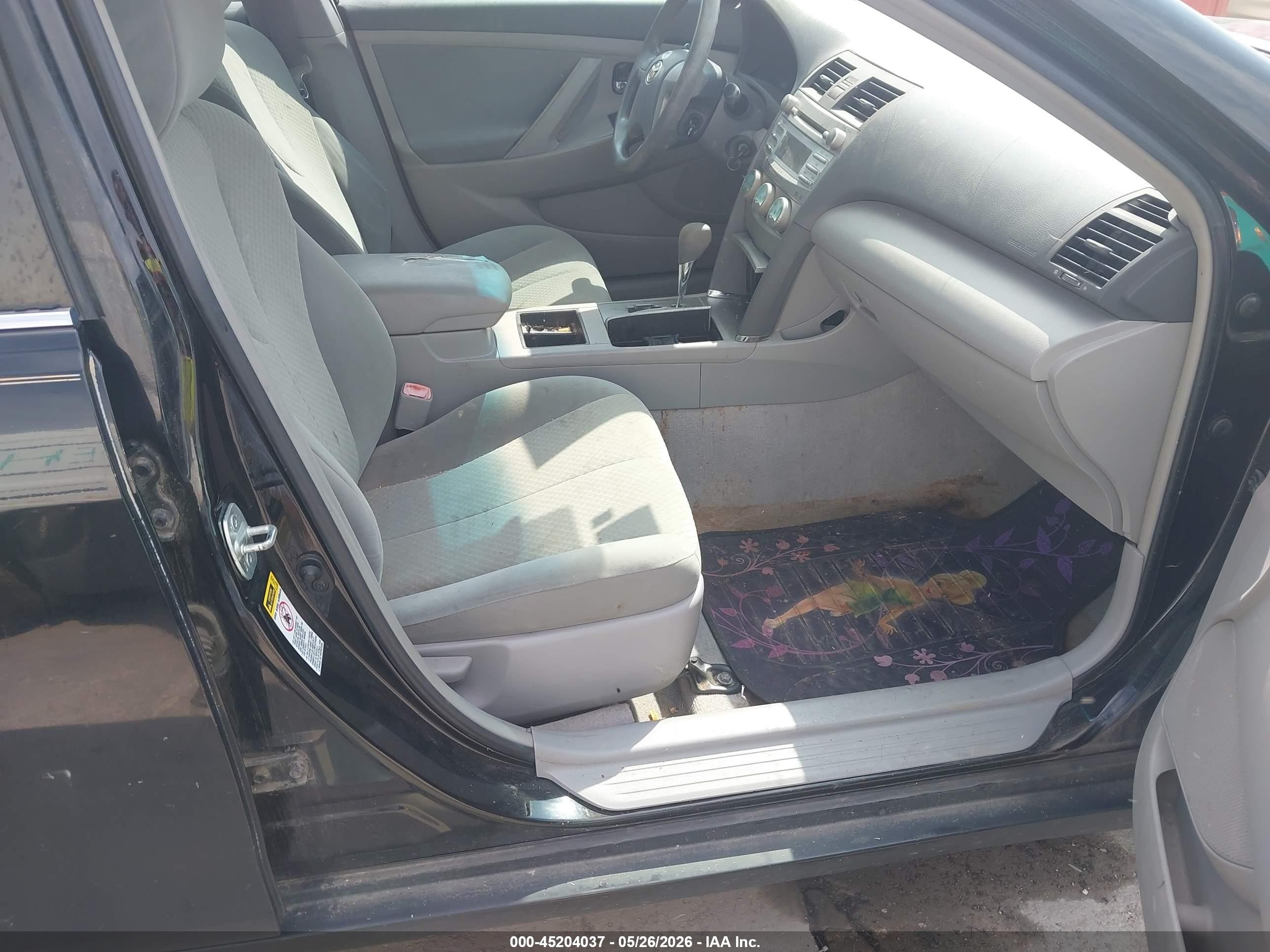 2009 Toyota Camry Le Black vin: 4T1BE46K19U303607