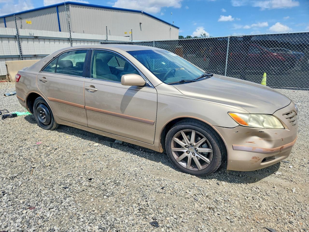 2009 Toyota Camry Le Tan vin: 4T1BE46K19U304983