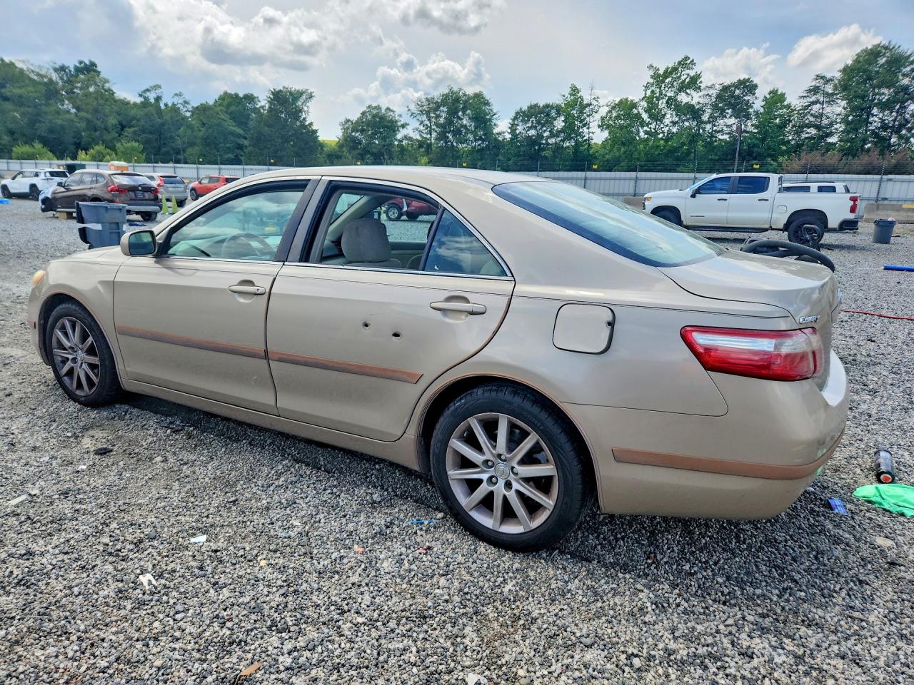 2009 Toyota Camry Le Tan vin: 4T1BE46K19U304983