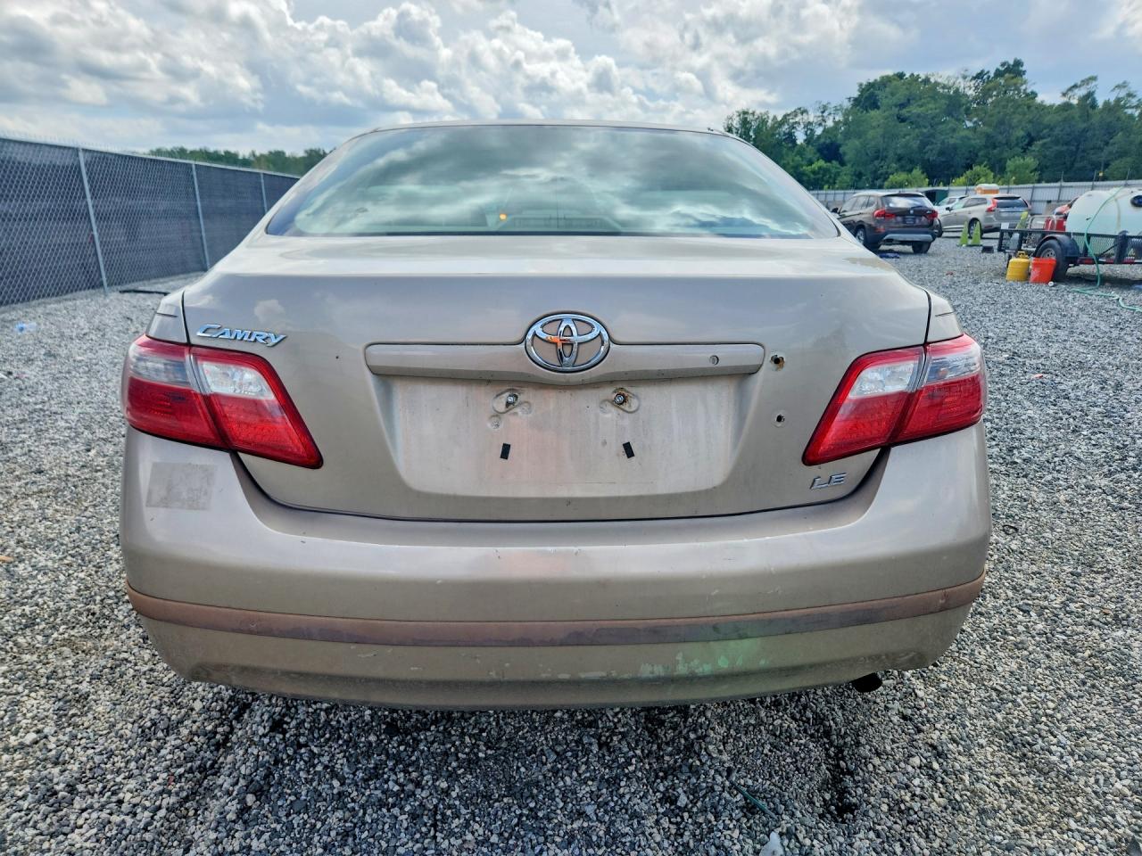 2009 Toyota Camry Le Tan vin: 4T1BE46K19U304983