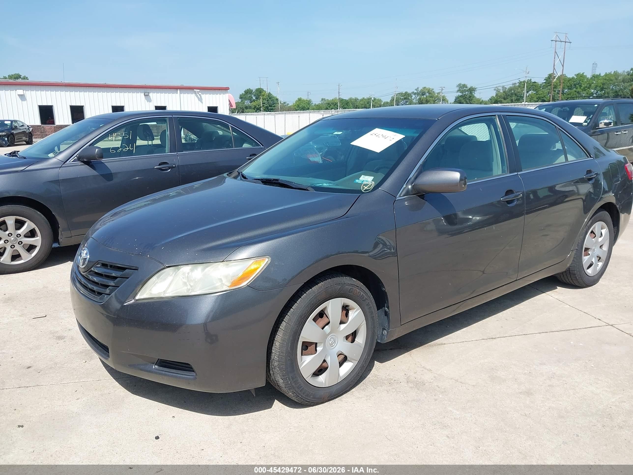 2009 Toyota Camry Le Gray vin: 4T1BE46K19U315837